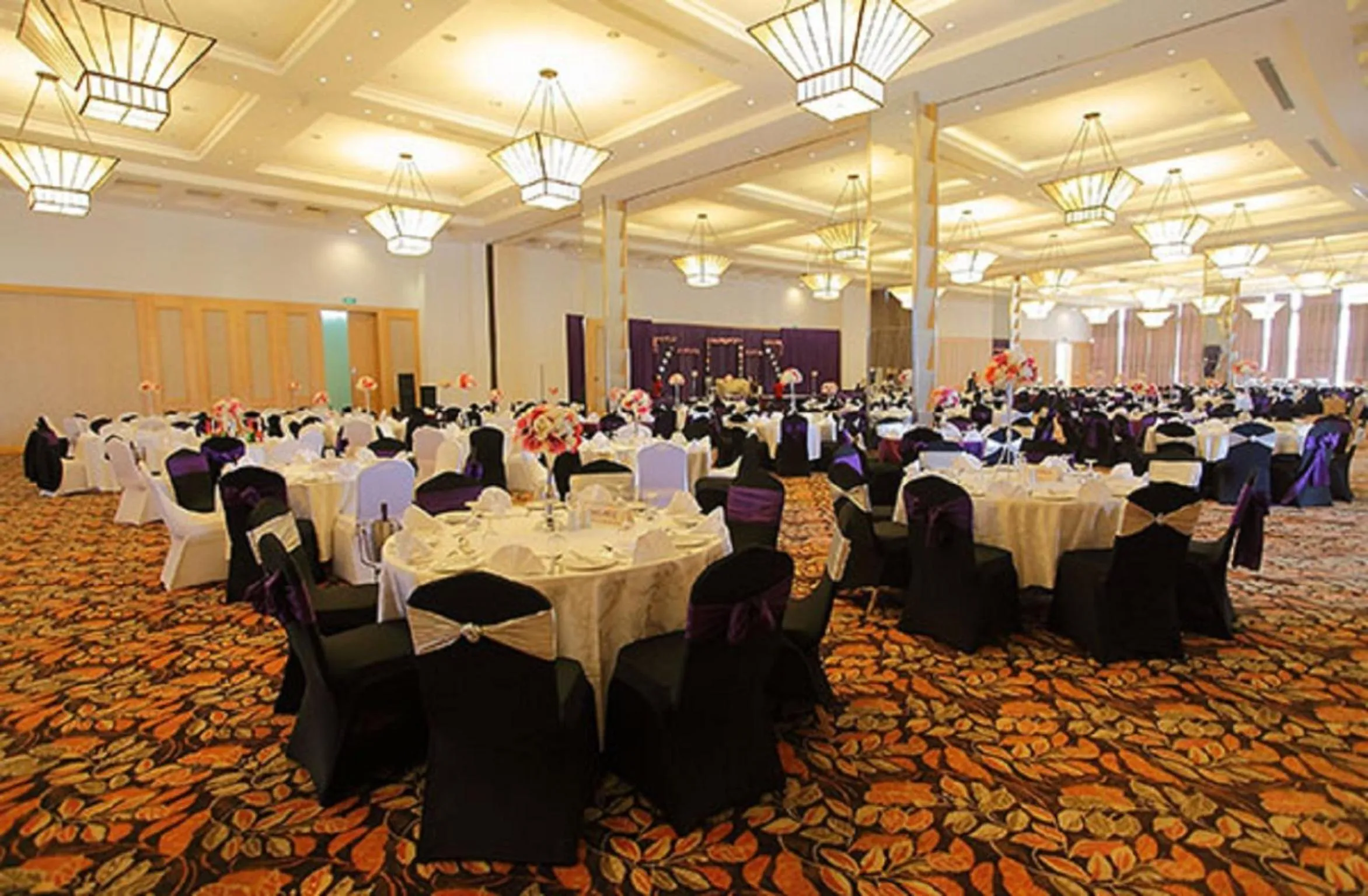 Banquet/Function facilities in President Hotel at Umodzi Park