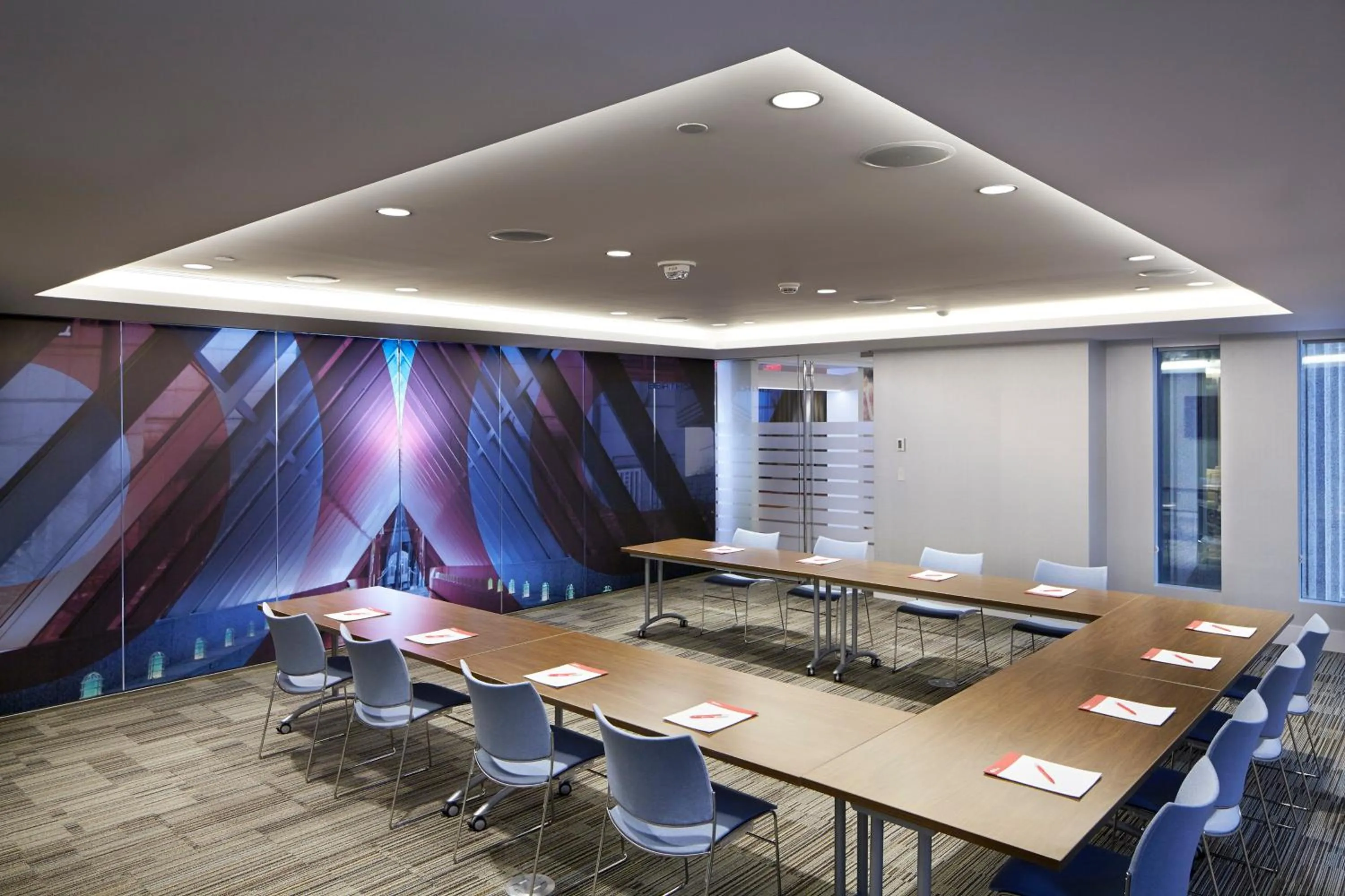 Meeting/conference room in Hotel Indigo Atlanta Downtown by IHG