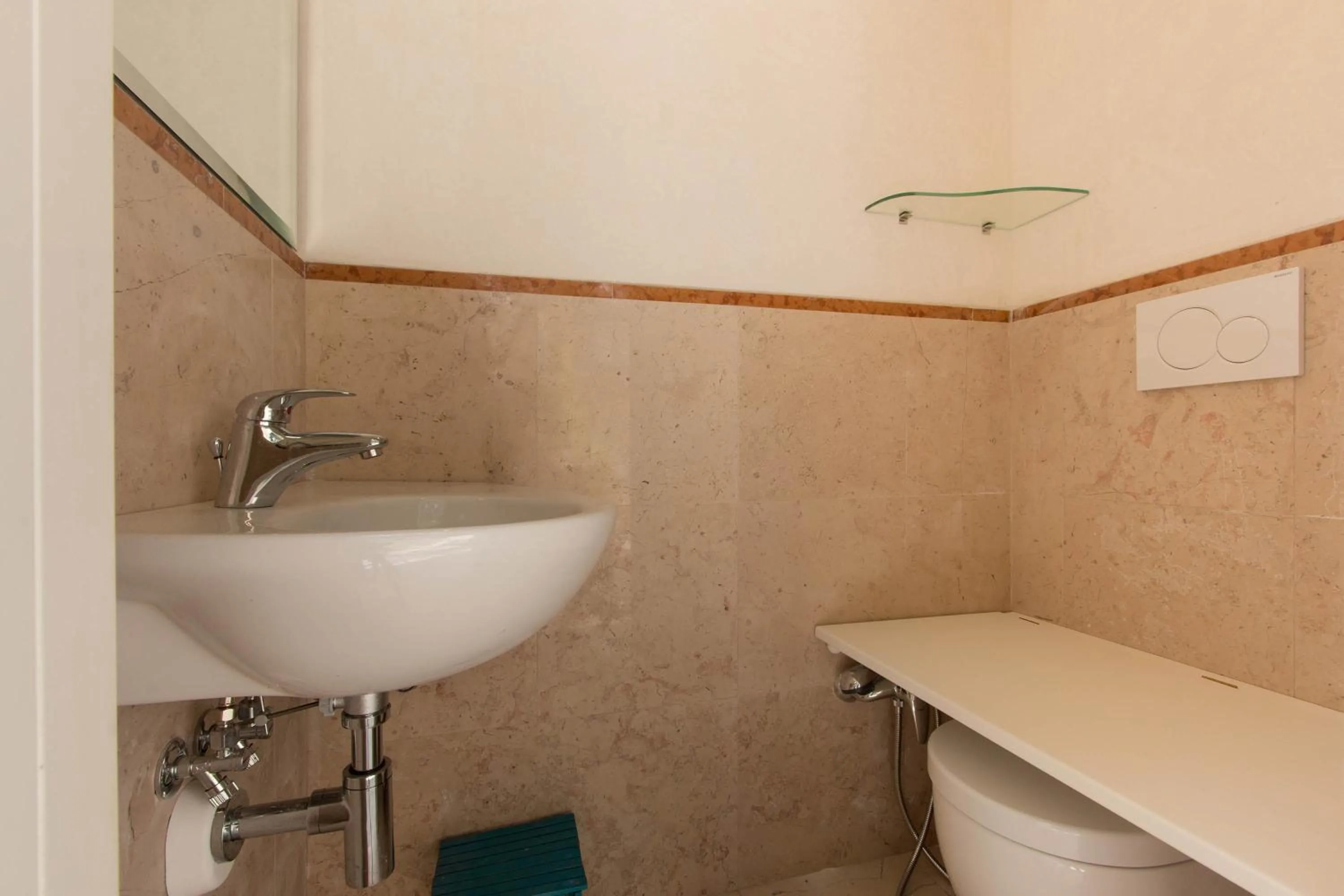 Bathroom in Villa Maria Clara by Perle di Puglia