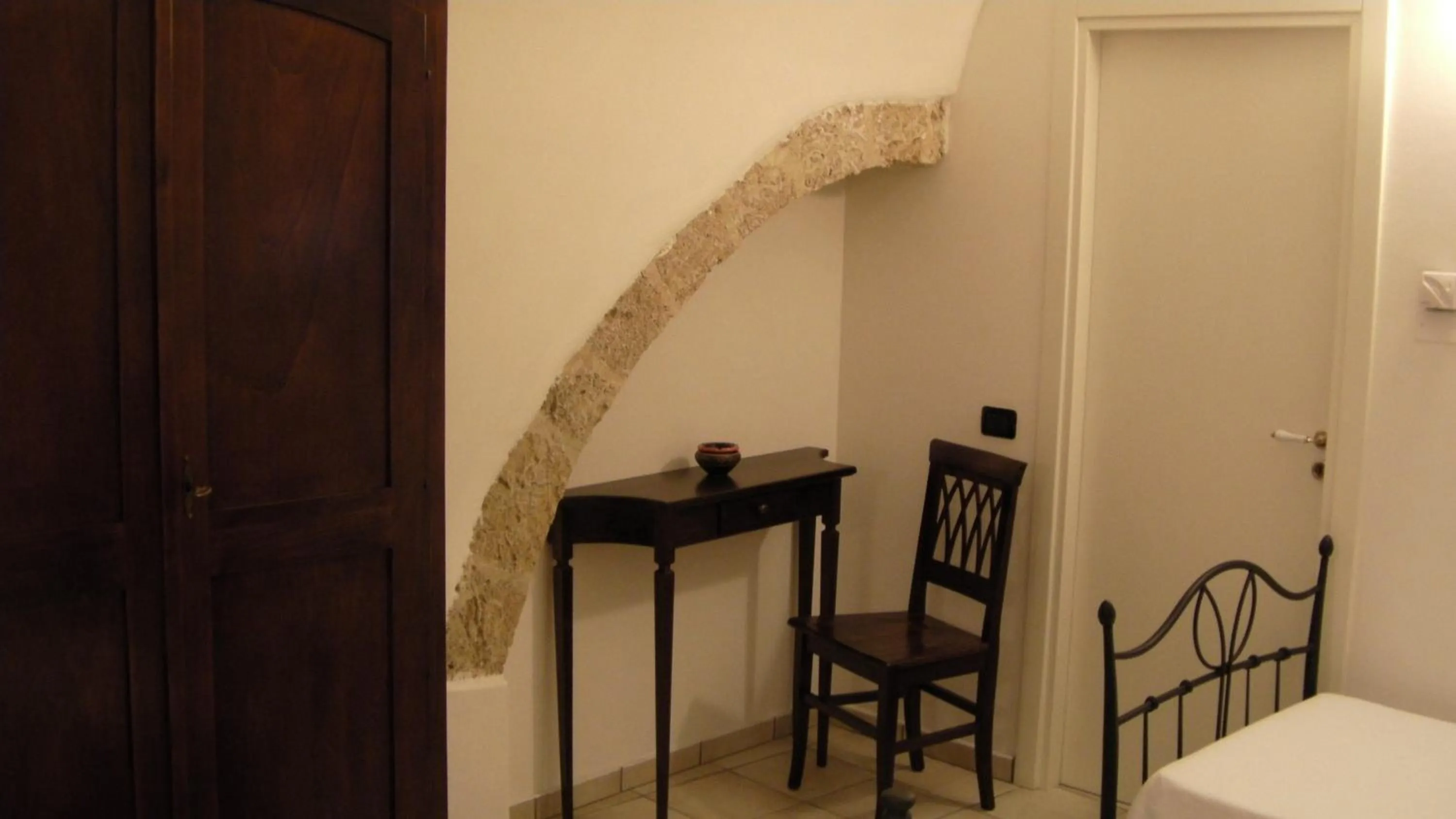 Decorative detail in B&b Altrov'è