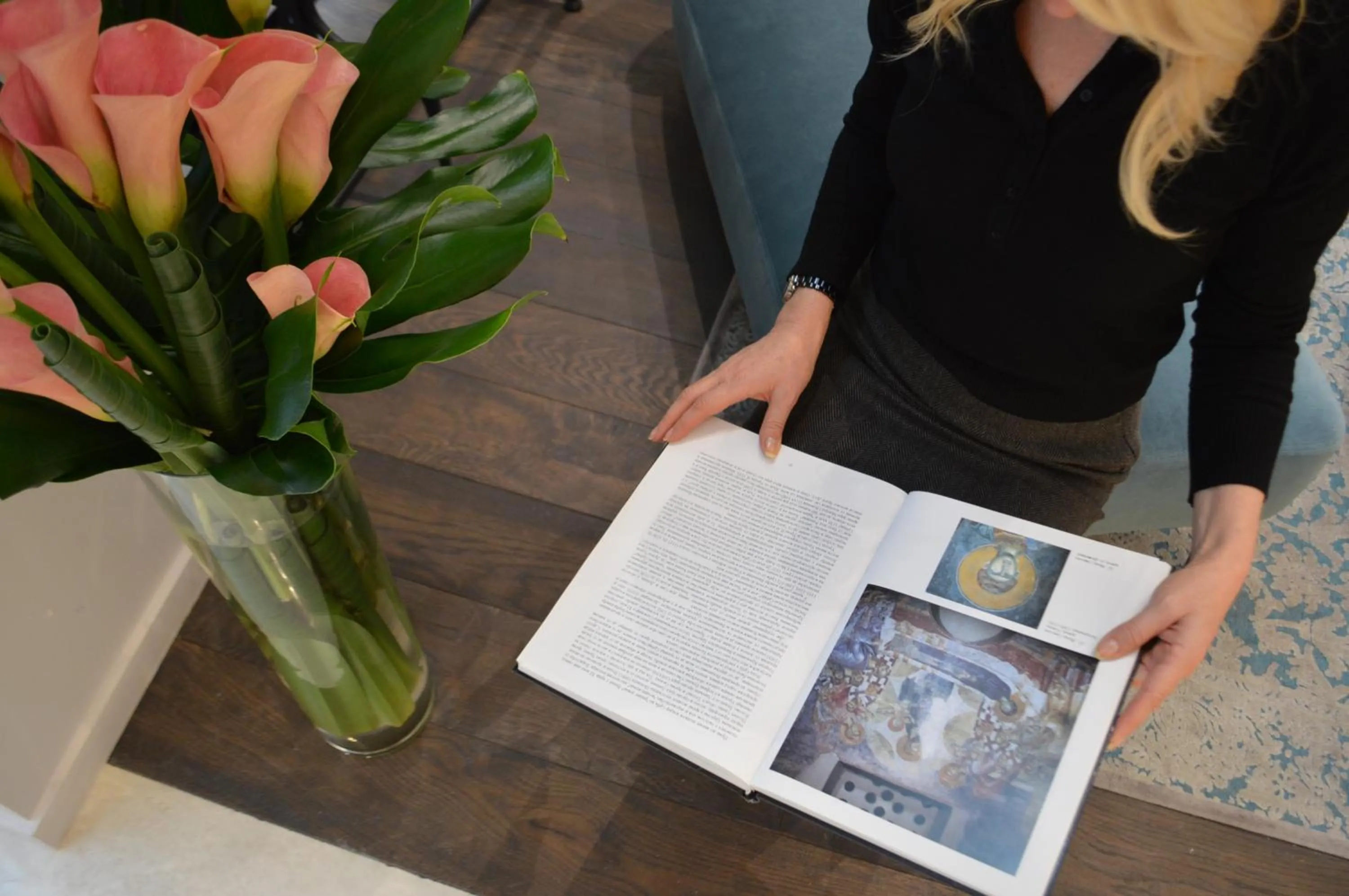 Decorative detail in Envoy Hotel