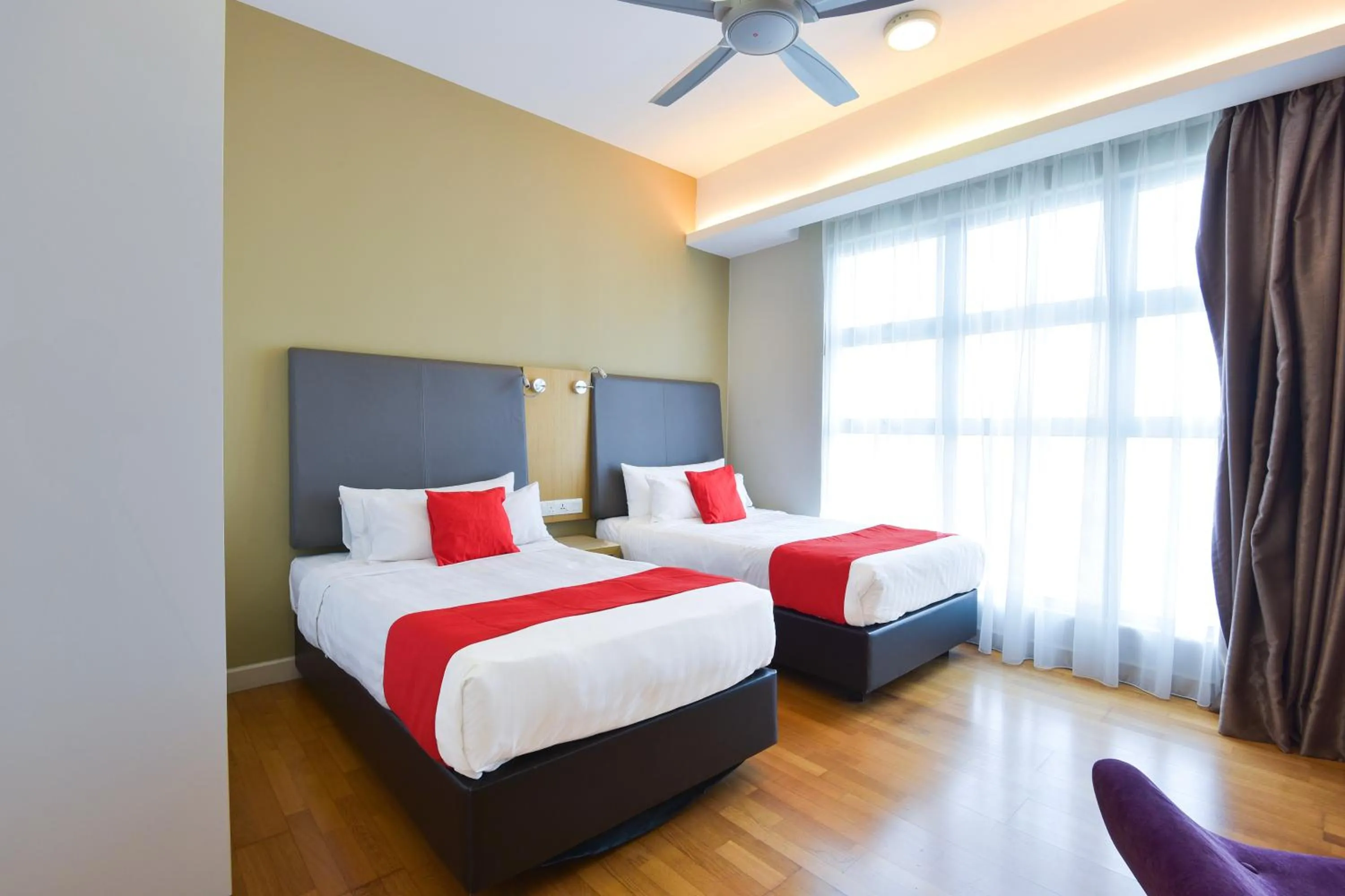Bedroom, Bed in Sunday Hotel Near Petronas Twin Tower Formerly Suasana Suites