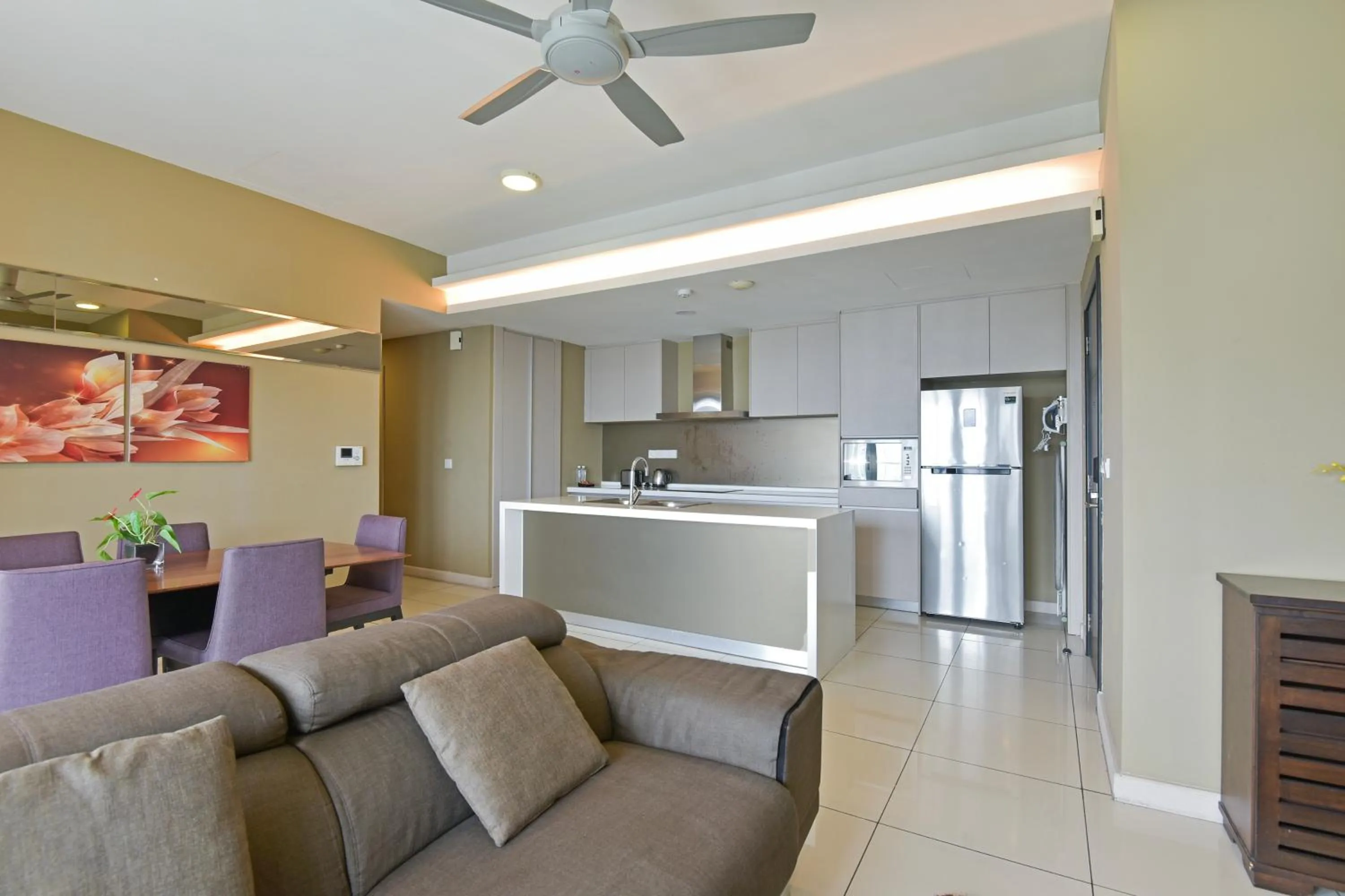 Living room in Sunday Hotel Near Petronas Twin Tower Formerly Suasana Suites