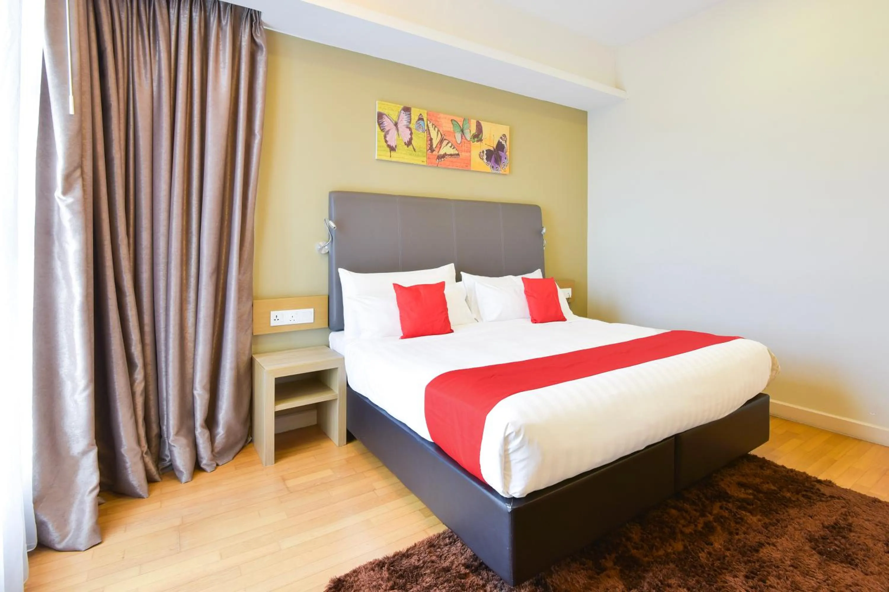 Bedroom, Bed in Sunday Hotel Near Petronas Twin Tower Formerly Suasana Suites