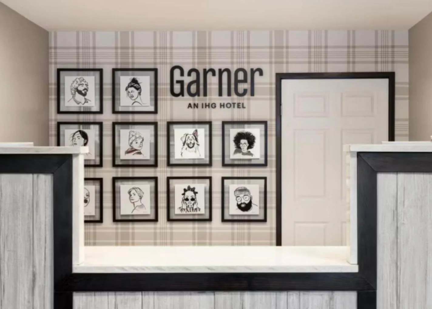 Lobby or reception in Garner Hotel Albuquerque Airport by IHG