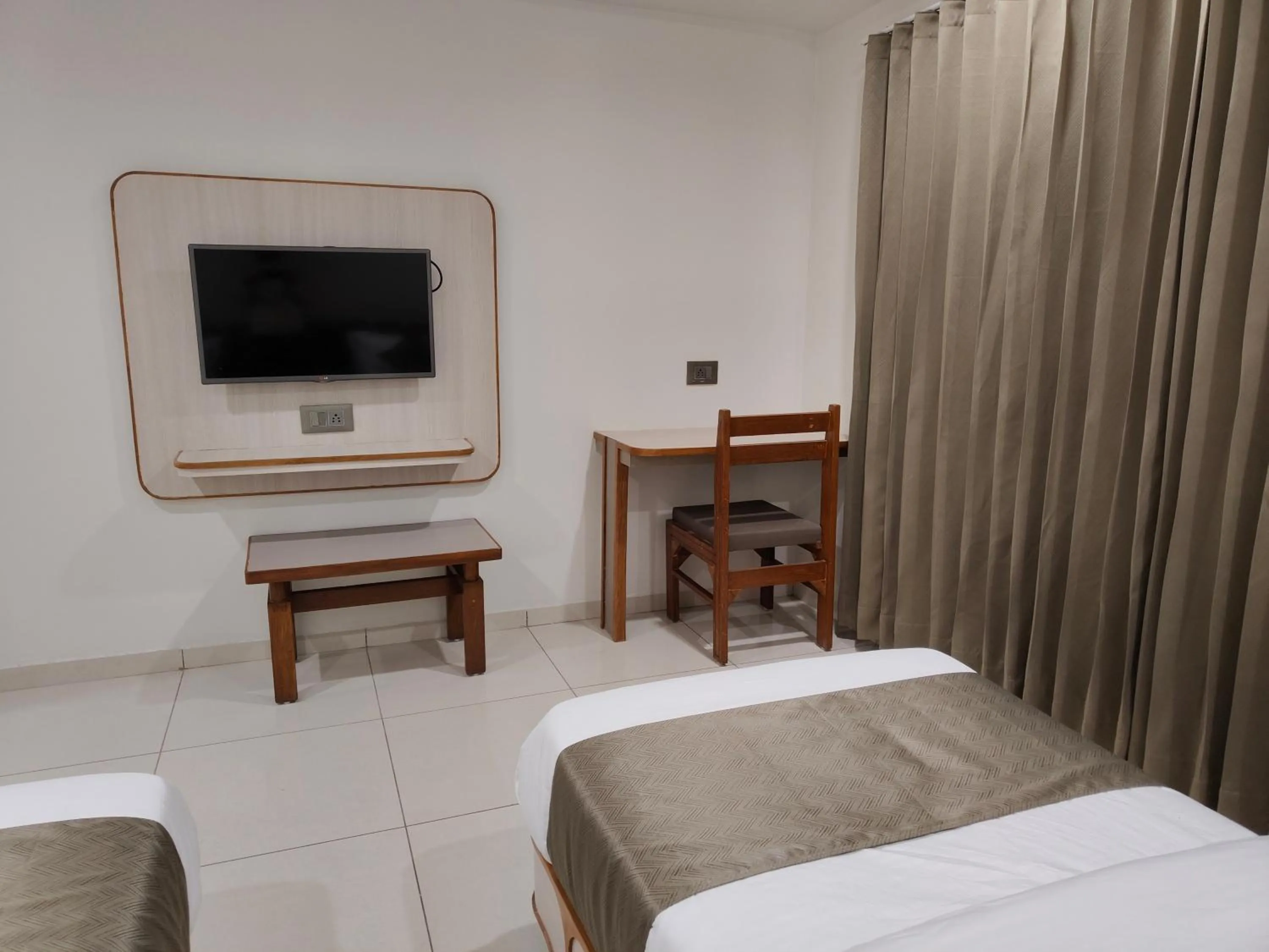 Bed in Hotel Kozar