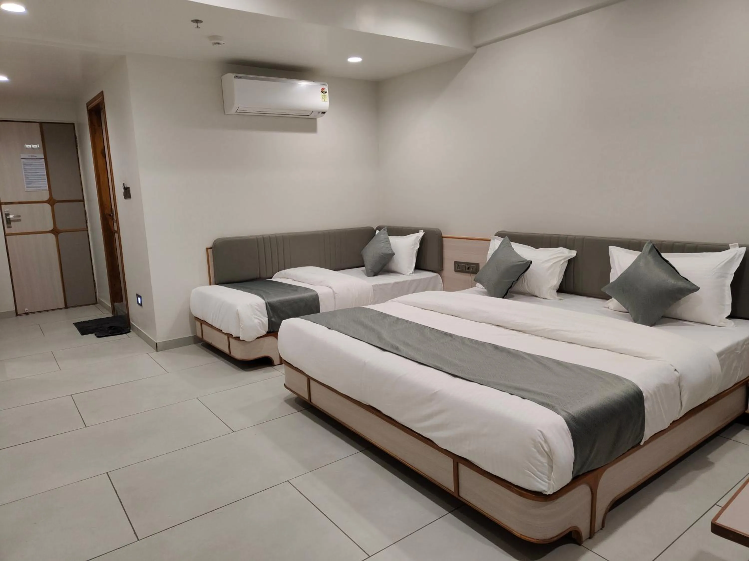 Bed in Hotel Kozar