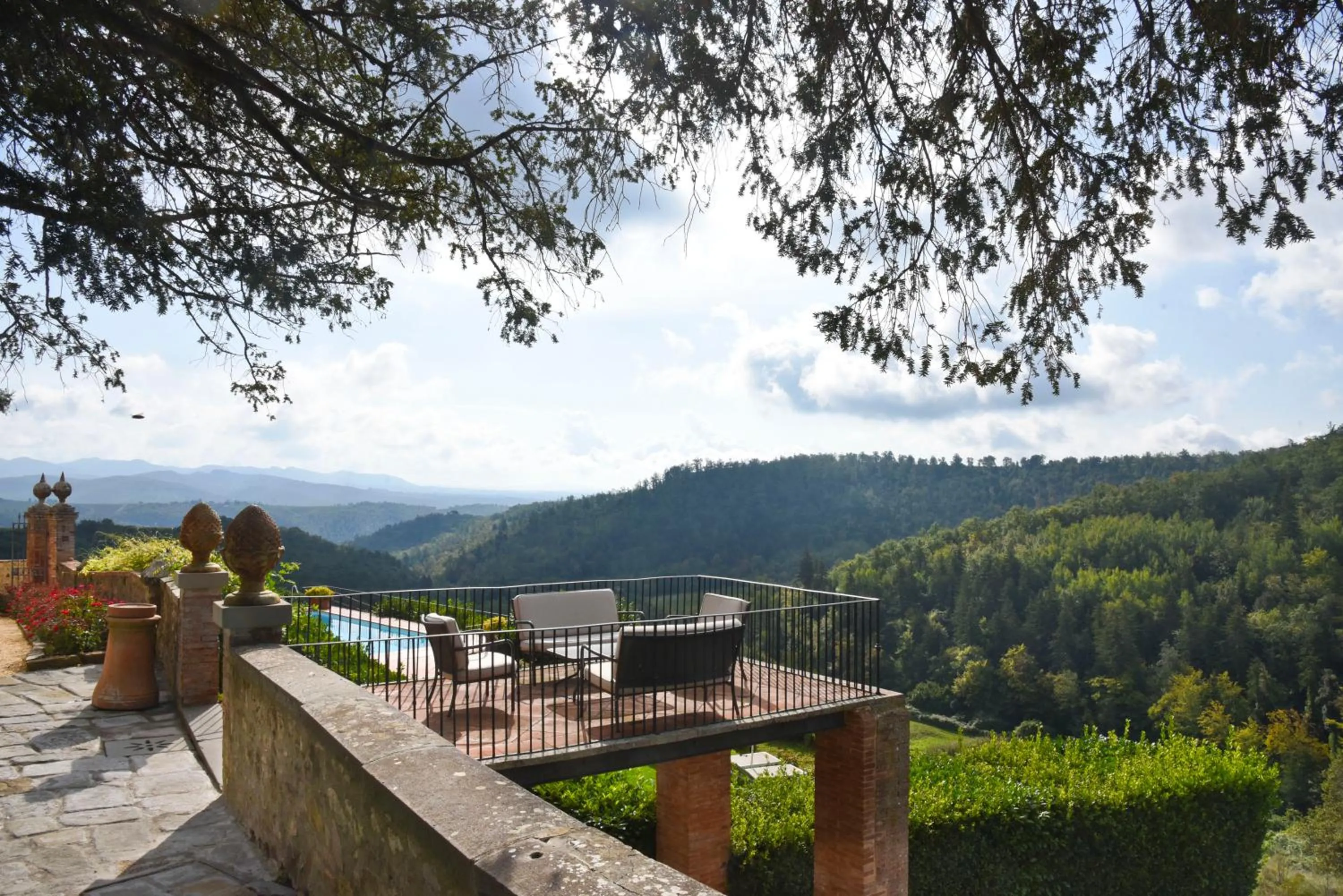 Neighbourhood in Wine Resort Dievole