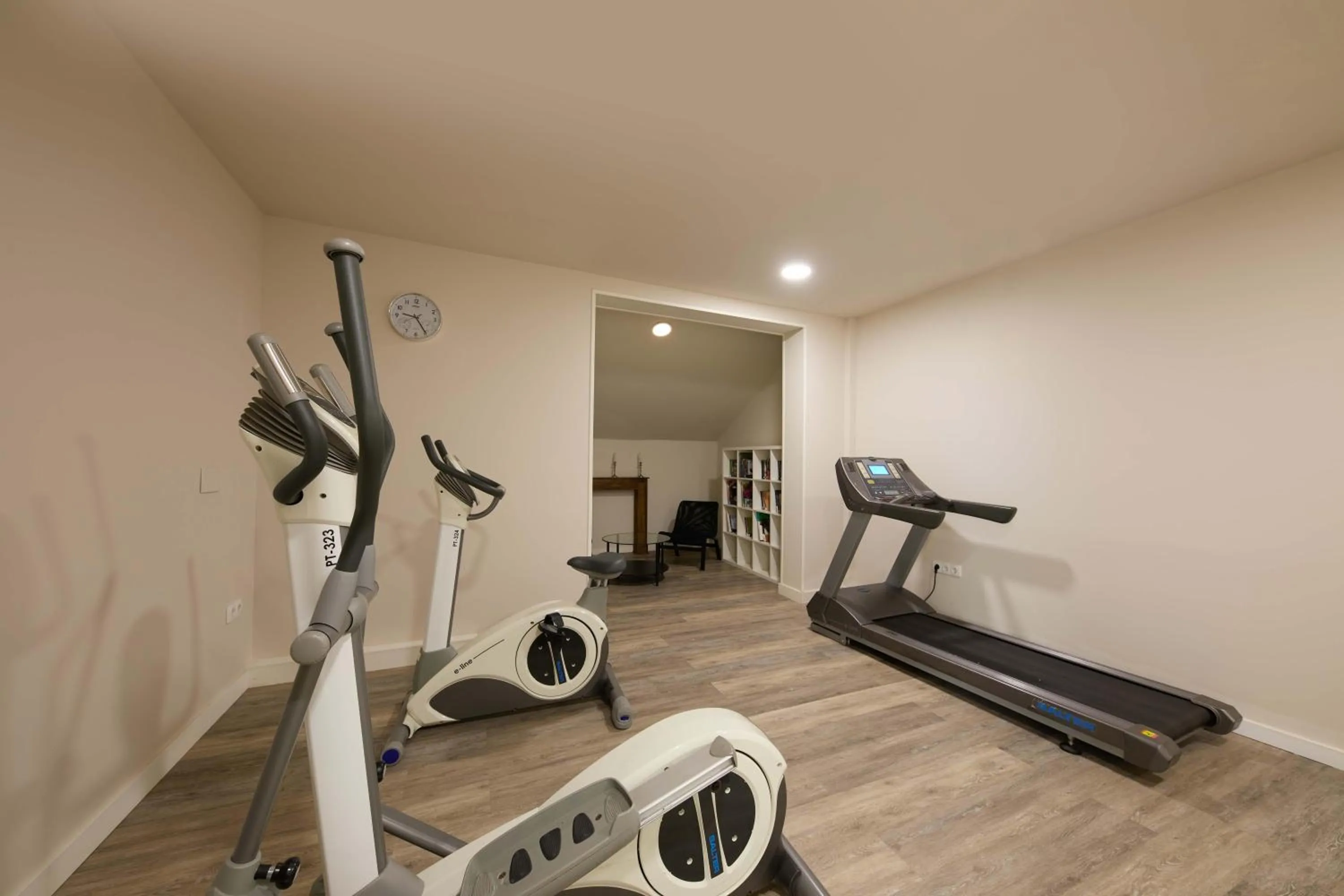 Activities in 1881 Barcelona Gran Rosellon Hotel