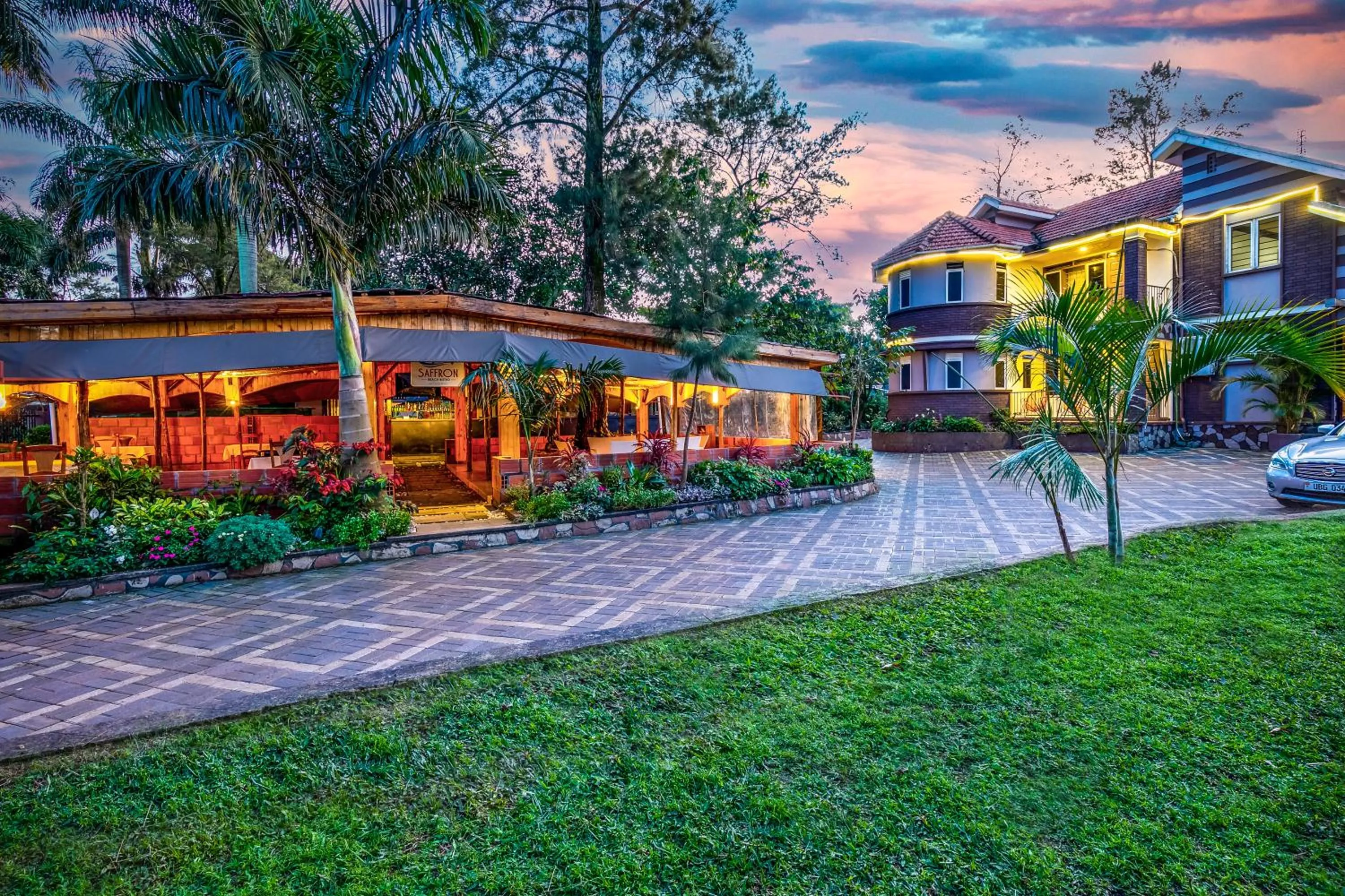 Saffron Beach Bistro and Cottages