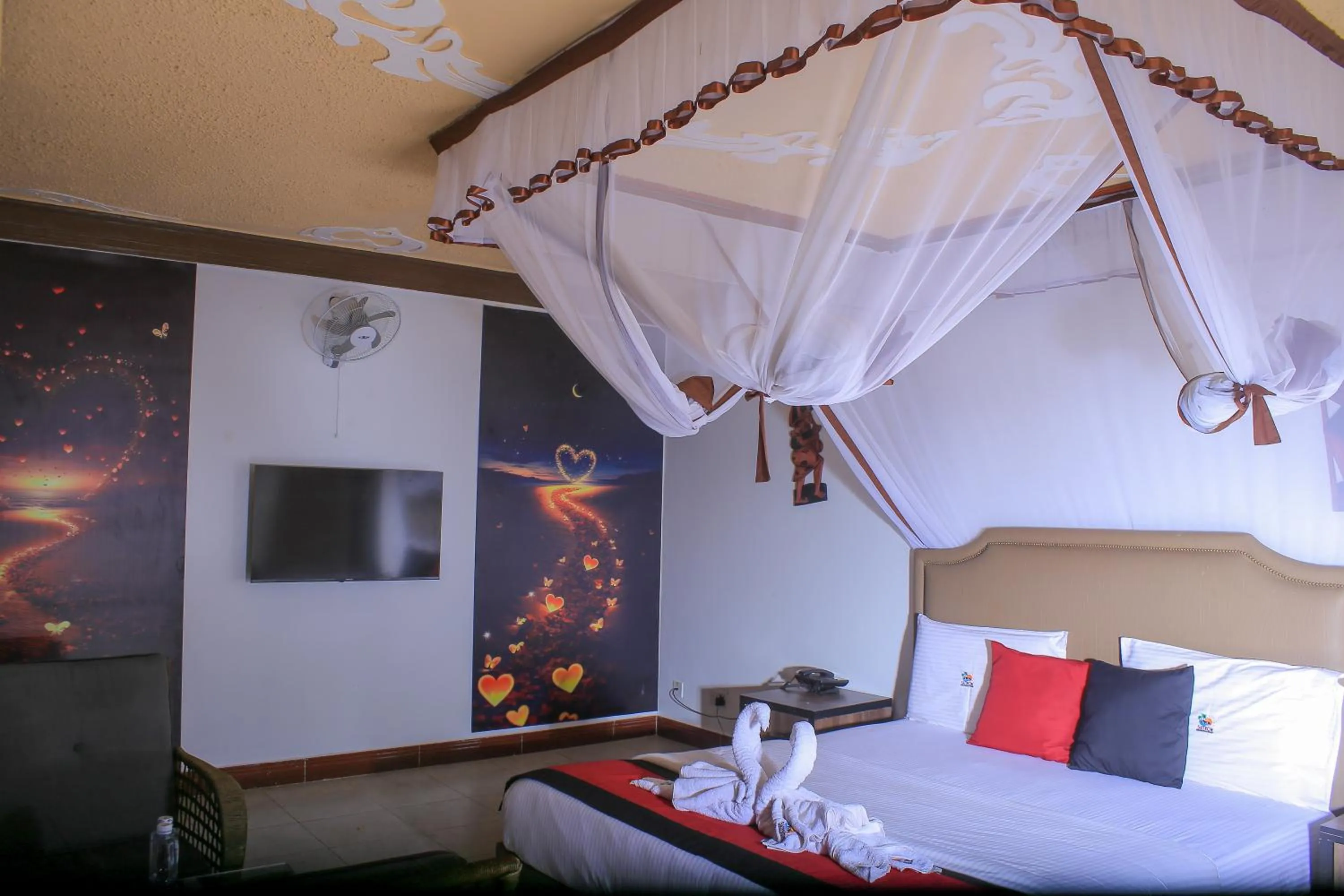 Saffron Beach Bistro and Cottages