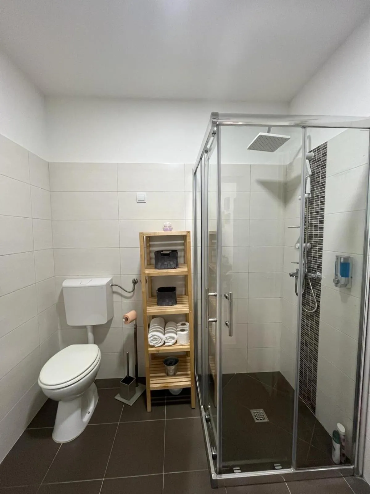 Apartment Arena