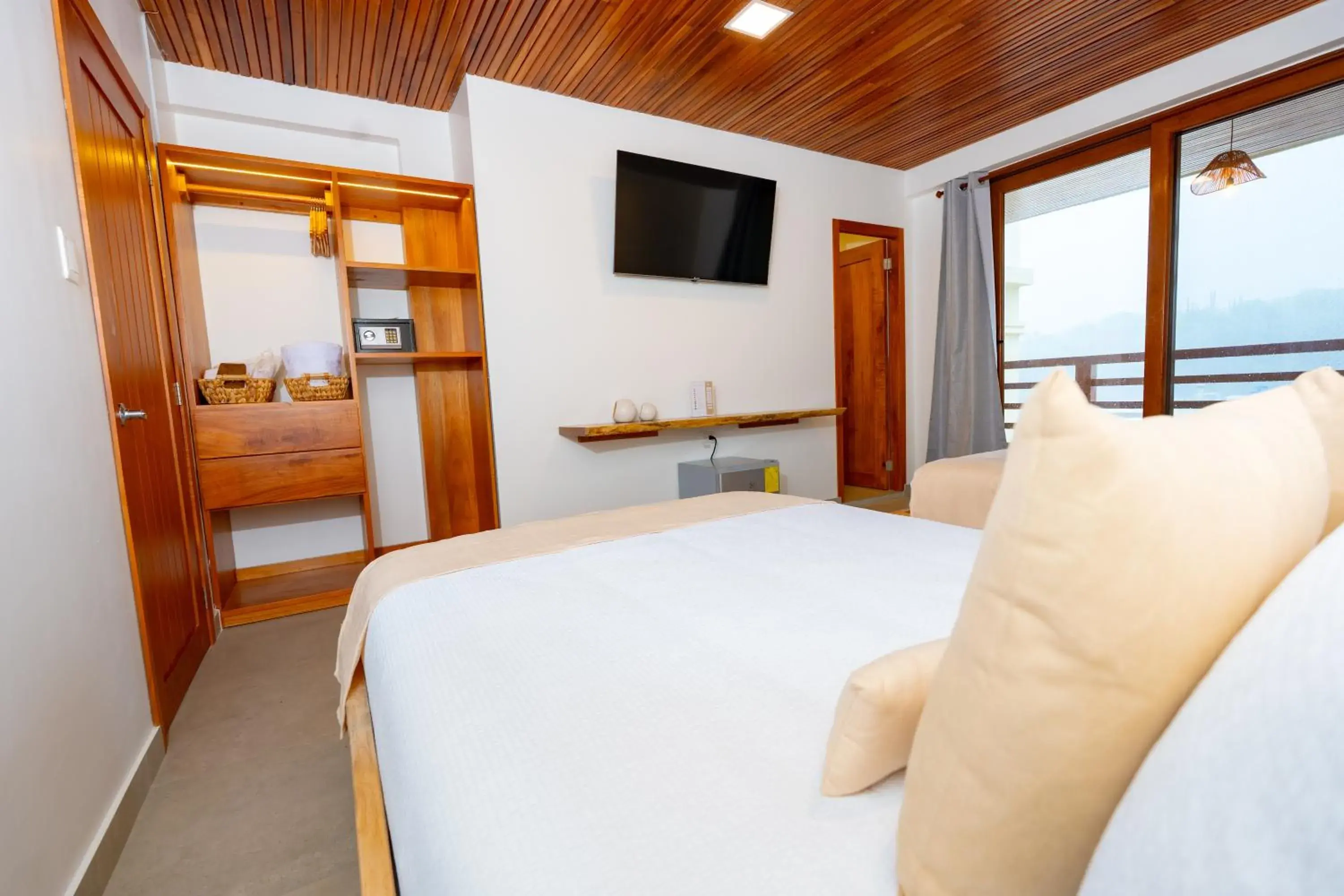 Twin Room with Sea View in El Barranco Galapagos Twin Room with Sea View in El Barranco Galapagos