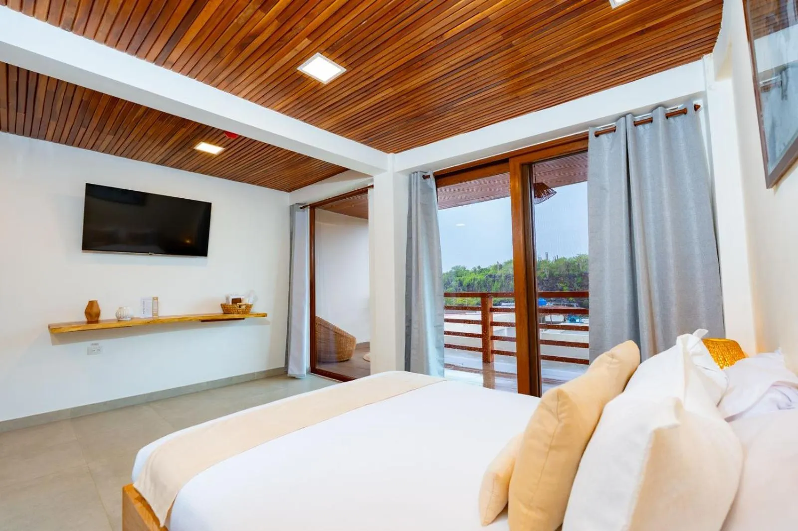 Bedroom, Bed in El Barranco Galapagos