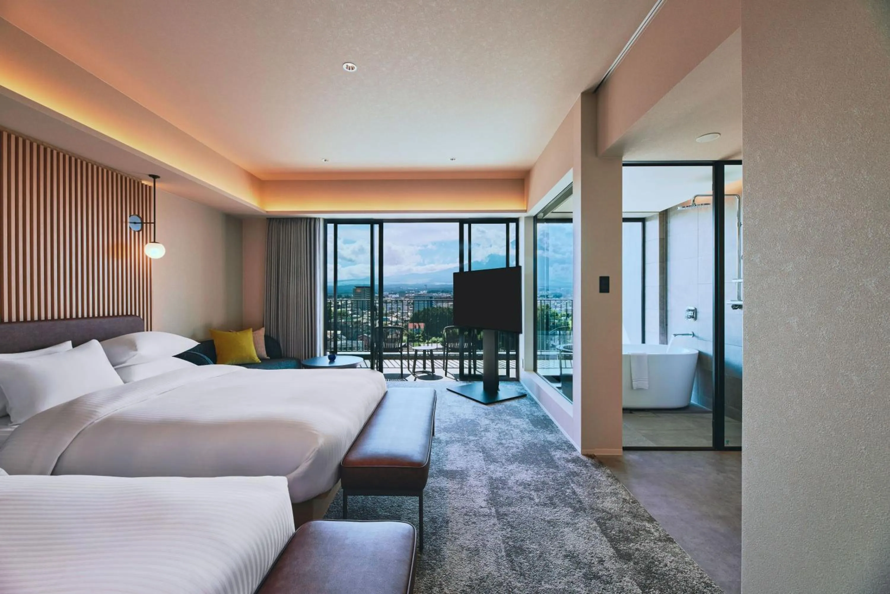 Bed in edit x seven FUJI GOTEMBA