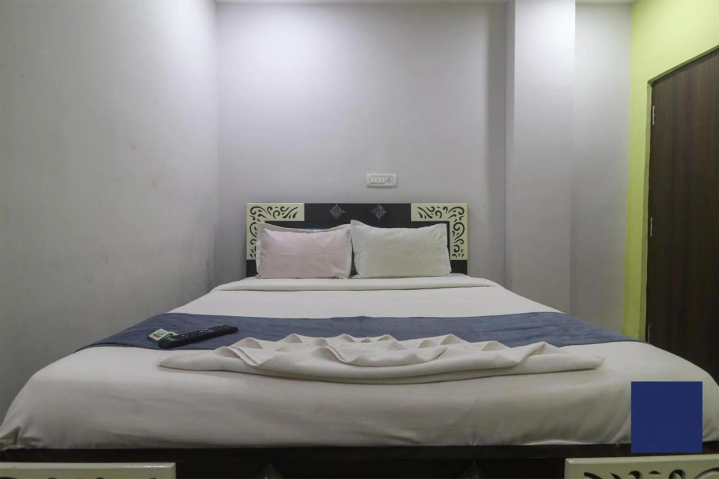 Bedroom in The Galaxy Grand Hotel