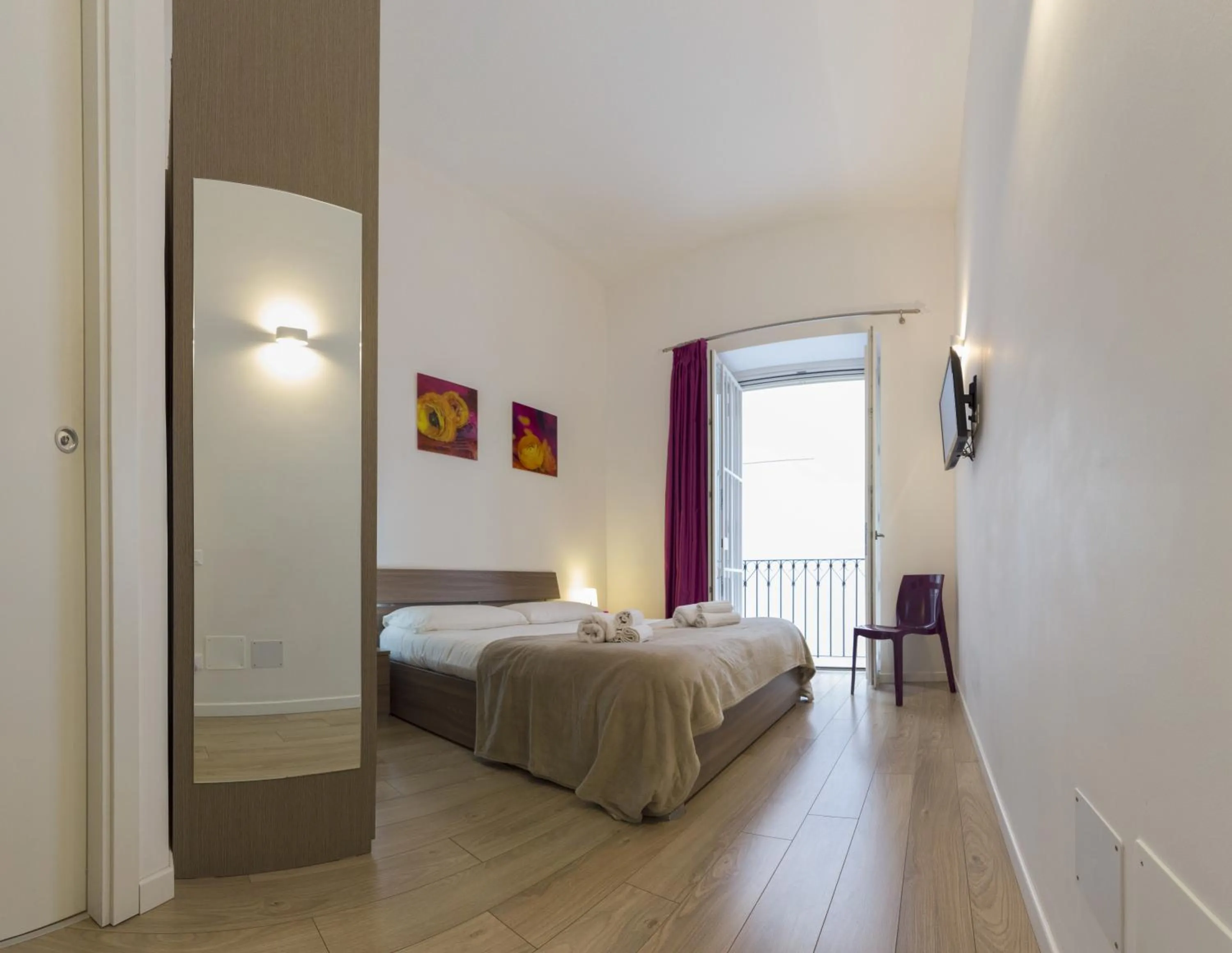 Bathroom, Bed in B&B Teatro