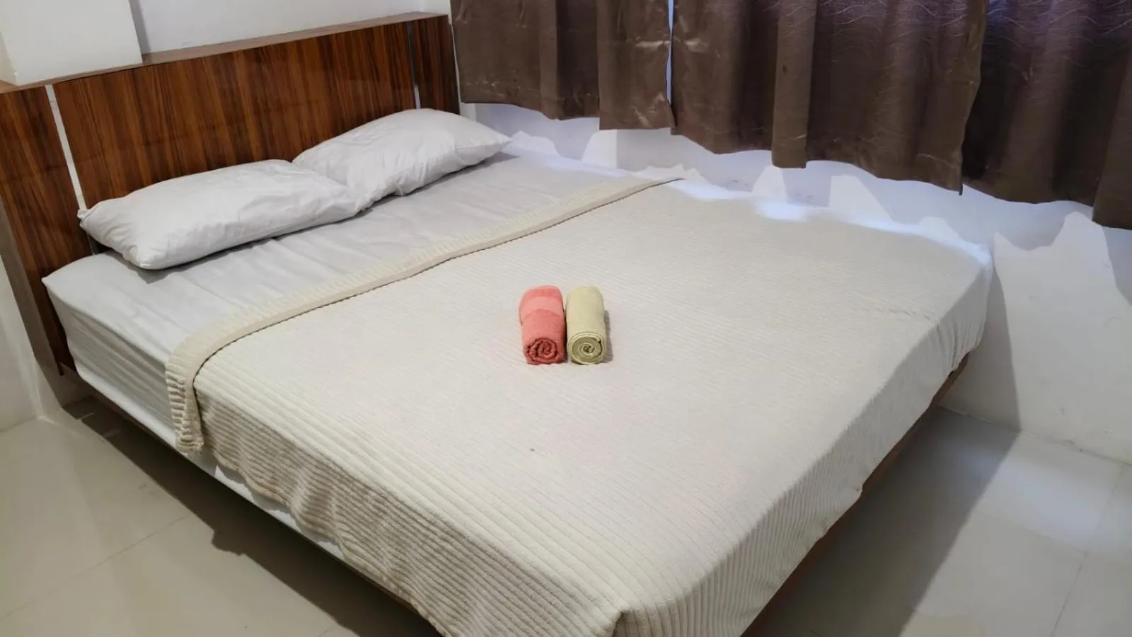 Bed in Sakura Guesthouse & Spa
