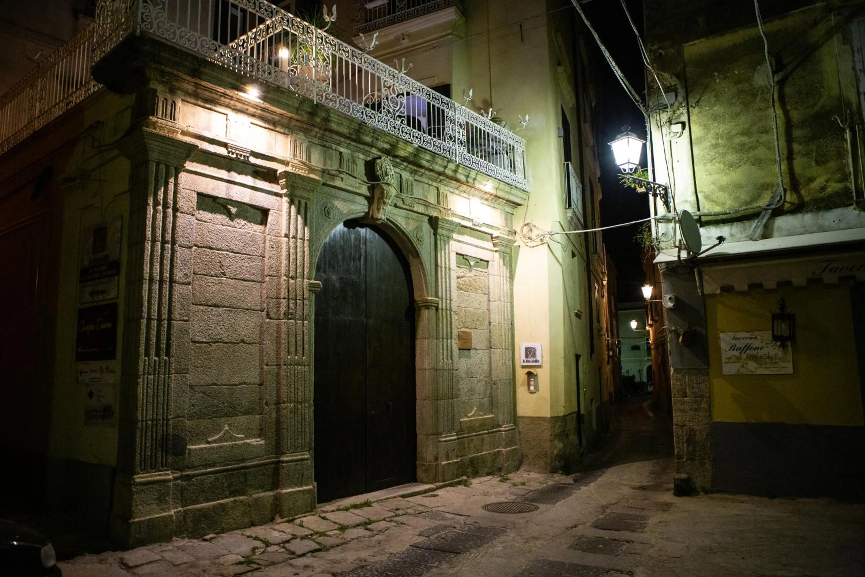 Property building in Le Due Sicilie