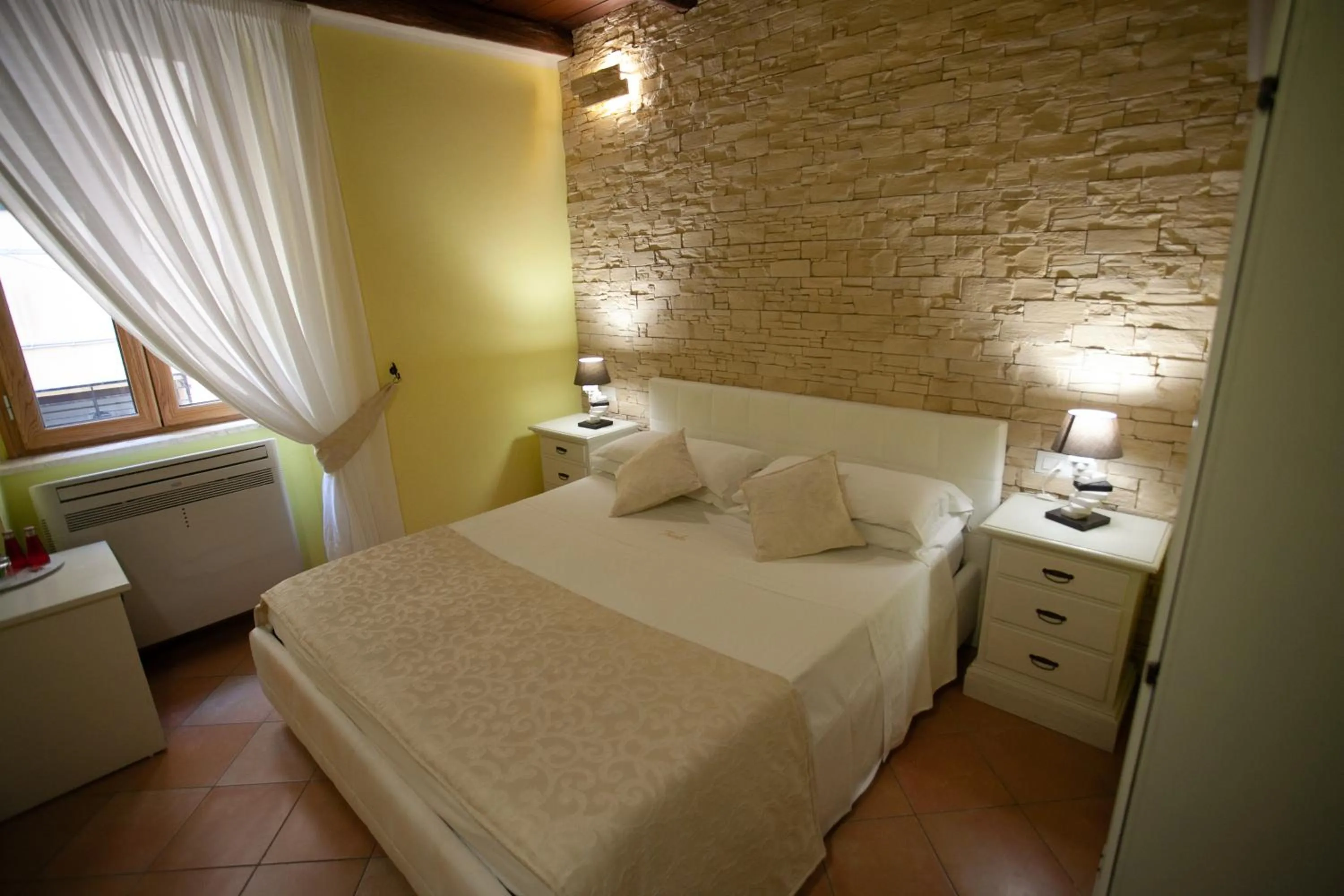 Bedroom, Bed in Le Due Sicilie