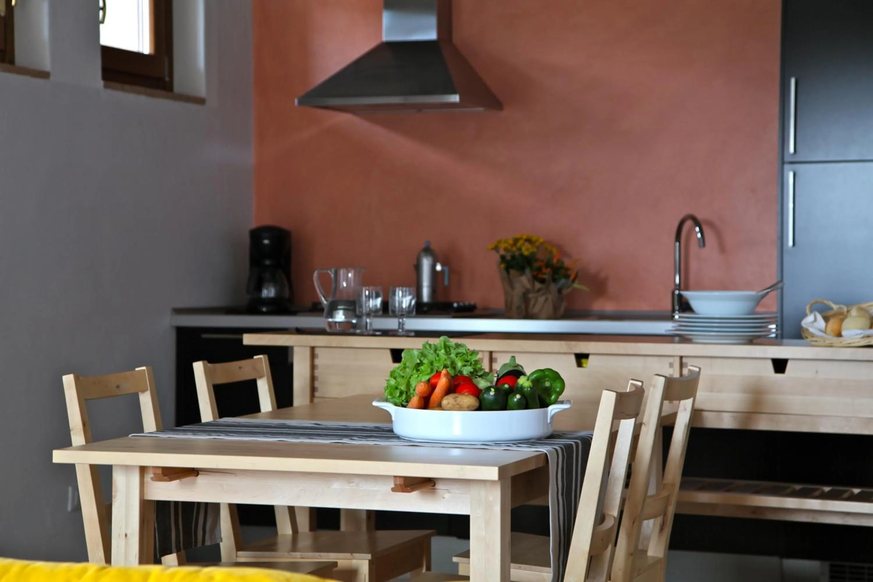 Kitchen or kitchenette in Il Dosso Holidays Apartment
