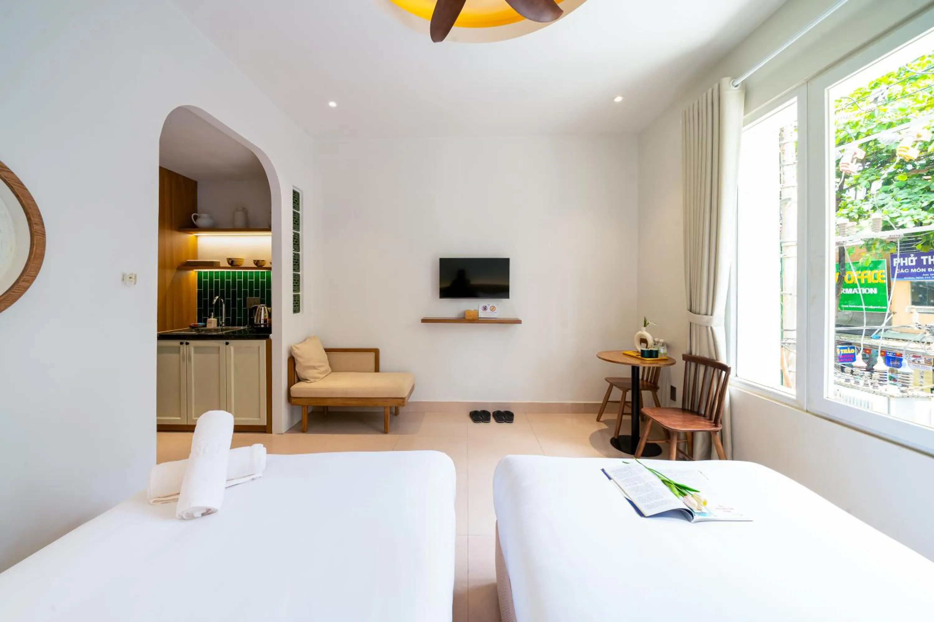 Photo of the whole room, Bed in Sujet Residence Da Nang by Haviland