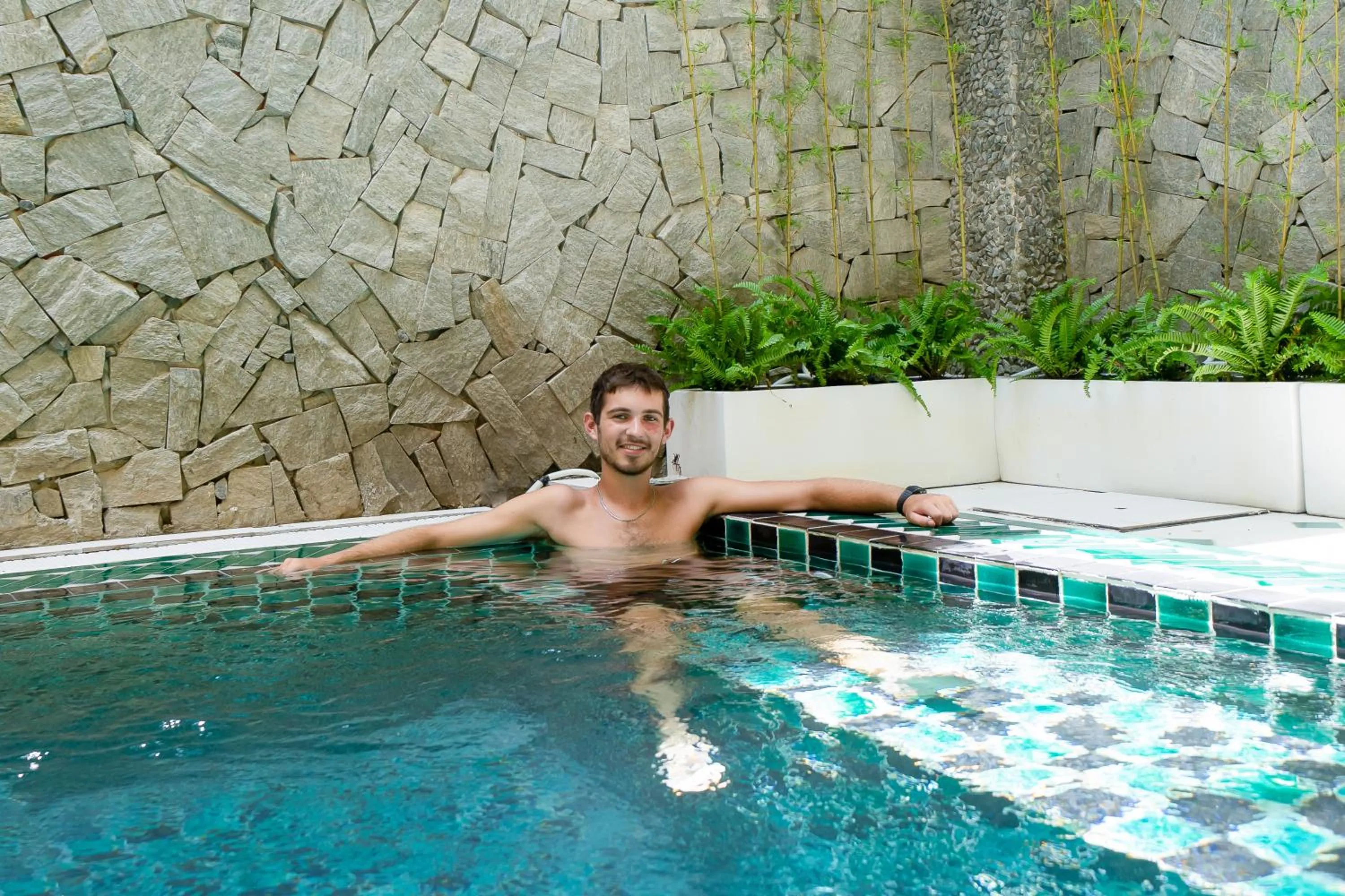 Hot Tub in Sujet Residence Da Nang by Haviland