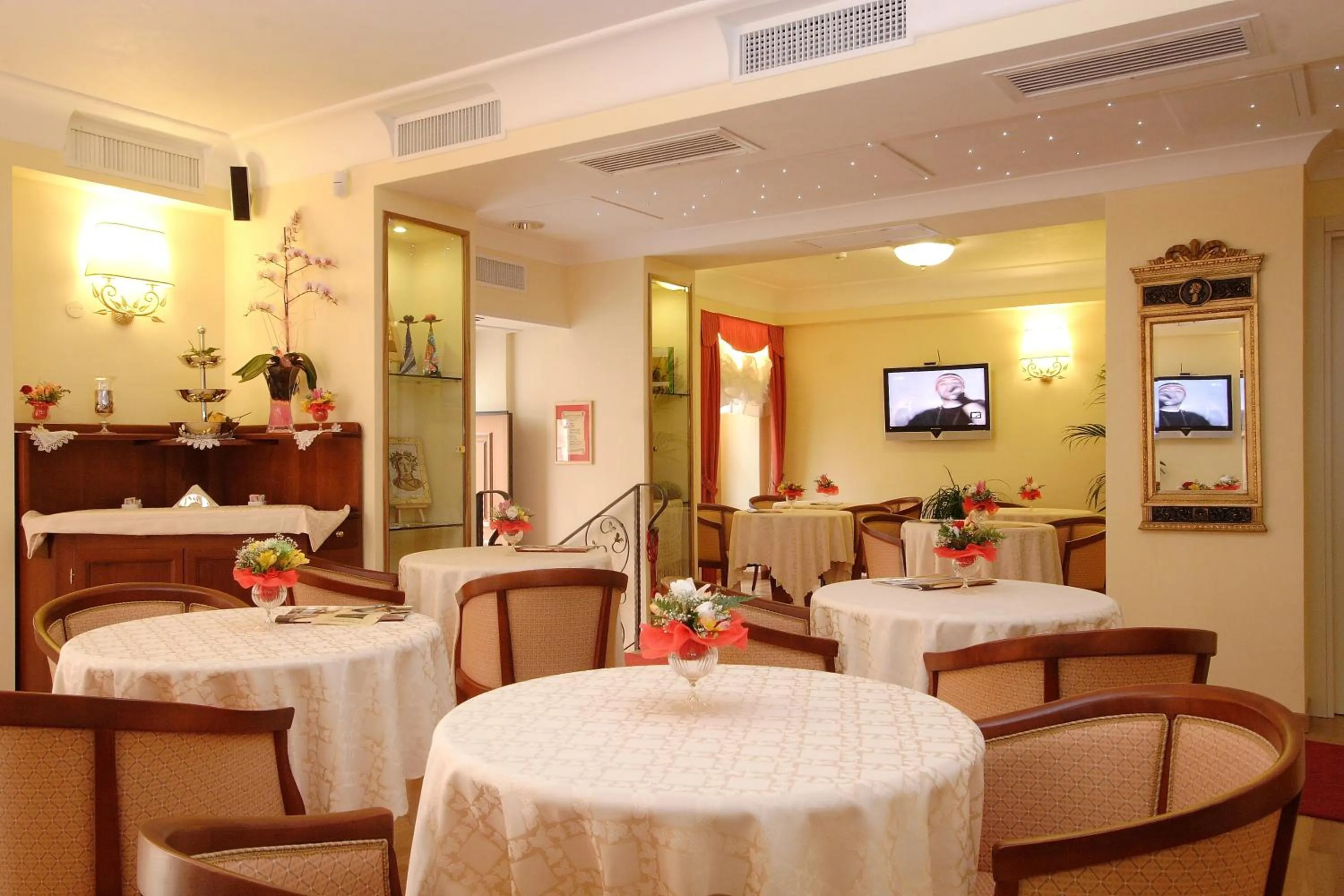Lobby or reception in Hotel Castel Gandolfo
