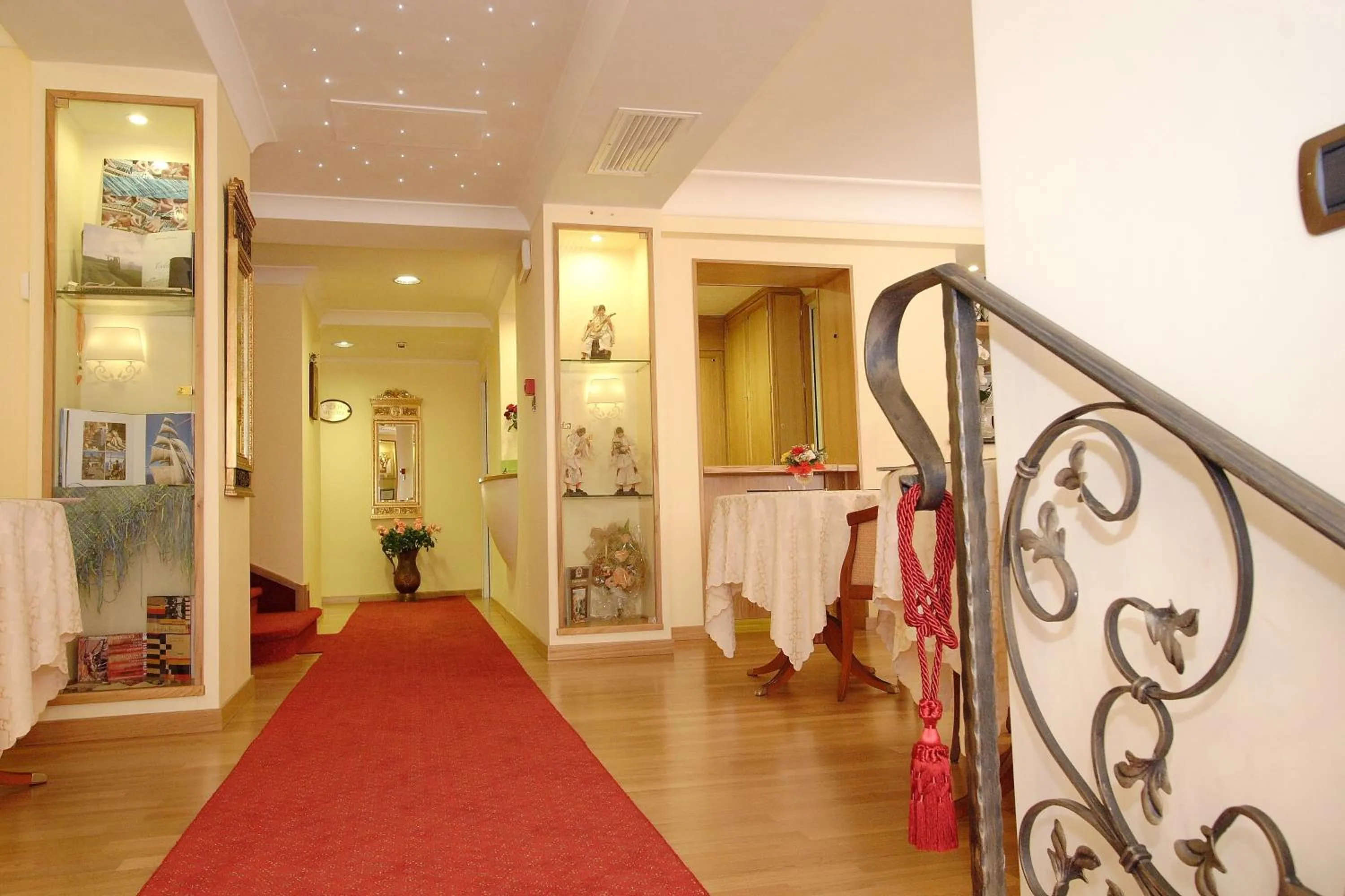 Lobby or reception in Hotel Castel Gandolfo