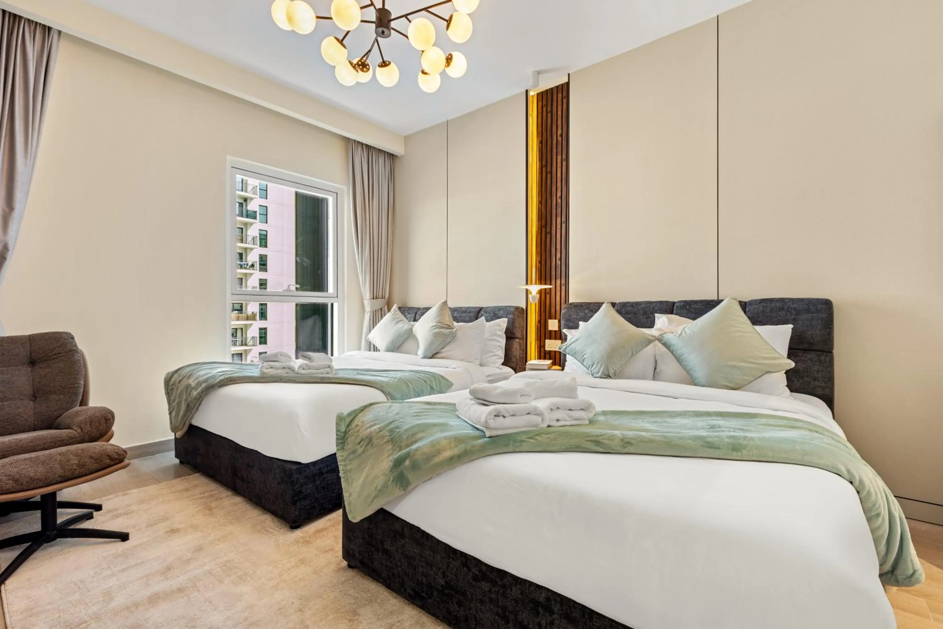 Bedroom, Bed in Desert Key - Perfectly Located Yas Island Premier Apts