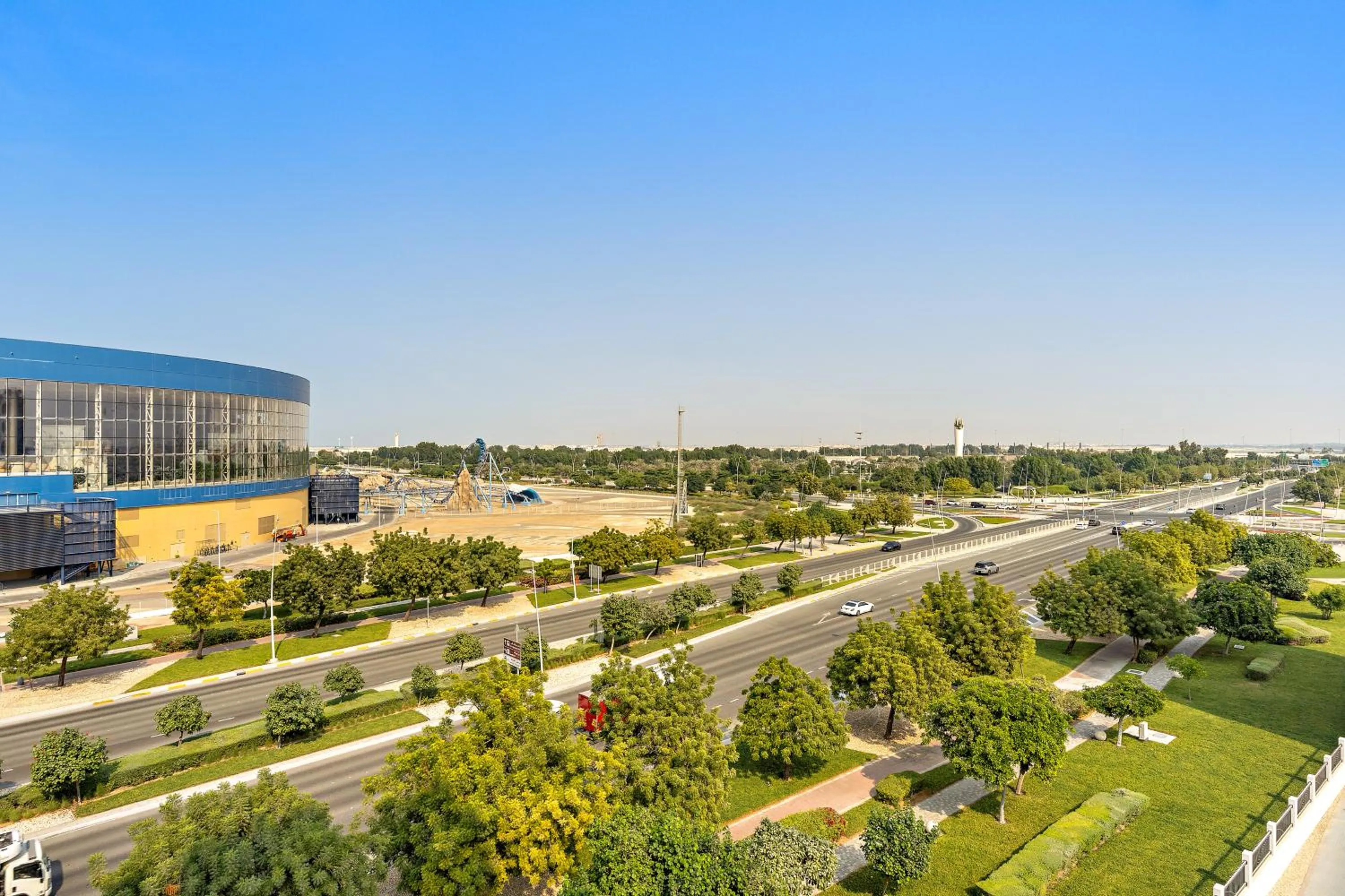 Day in Desert Key - Perfectly Located Yas Island Premier Apts