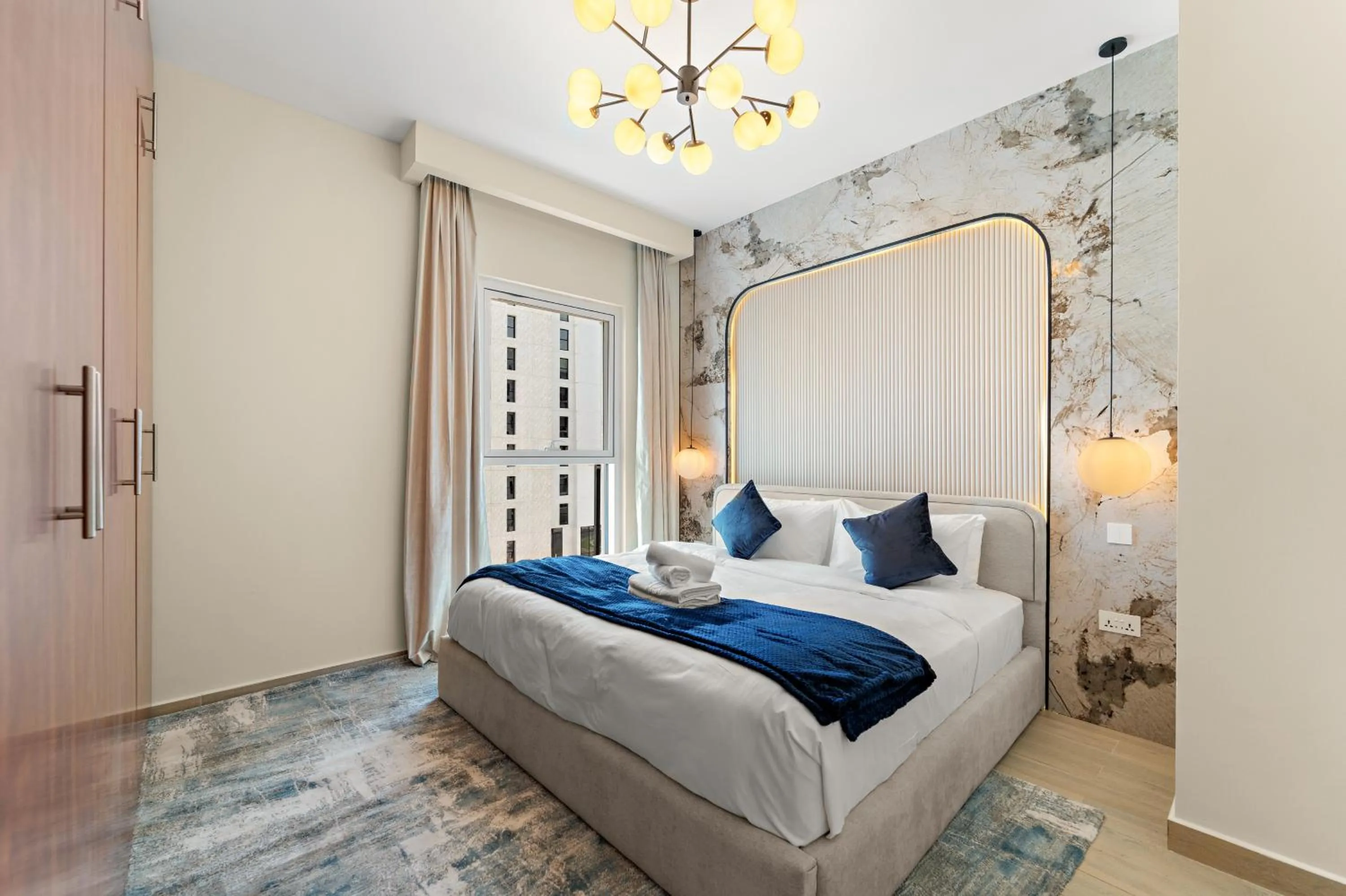 Bedroom, Bed in Desert Key - Perfectly Located Yas Island Premier Apts