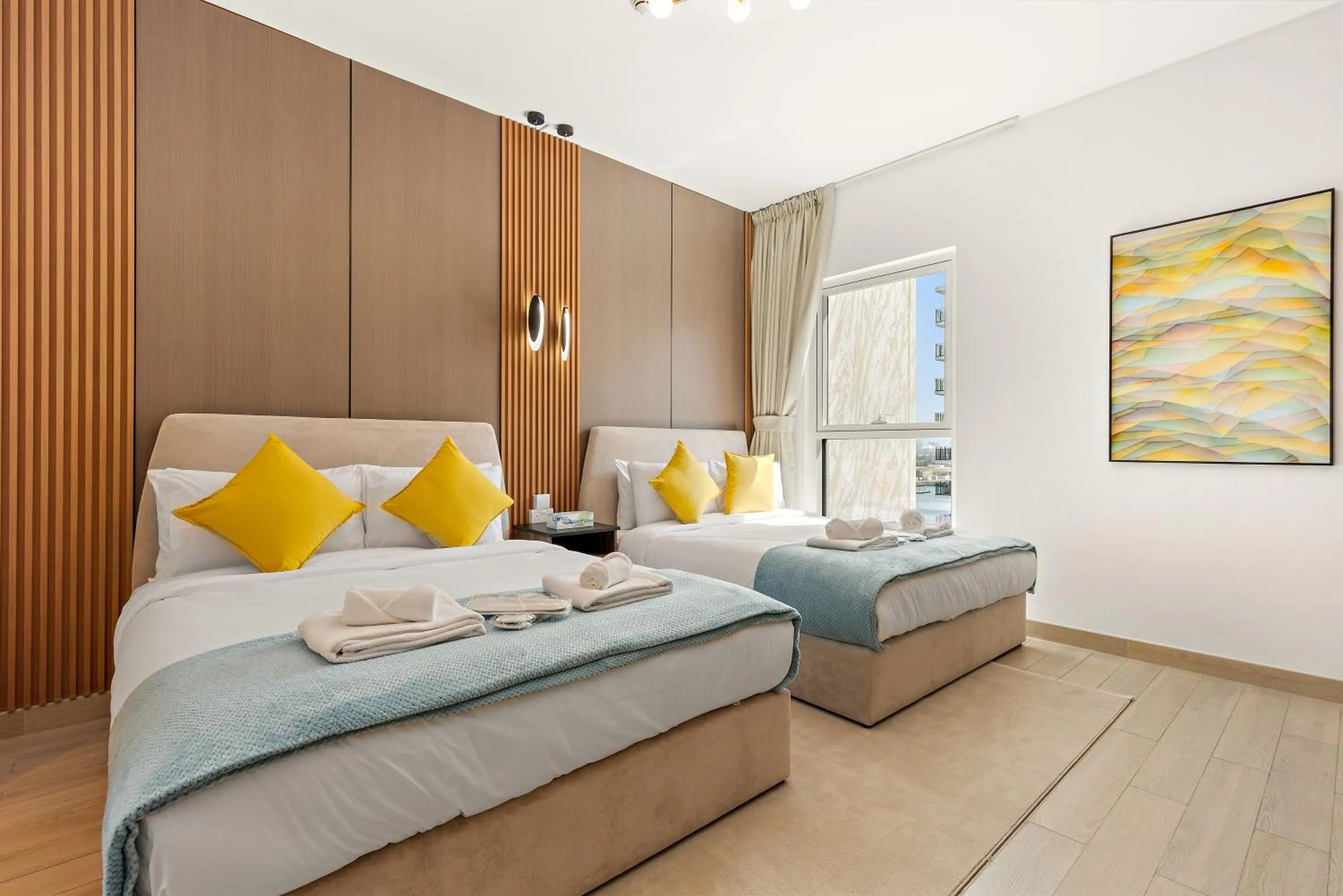 Bedroom, Bed in Desert Key - Perfectly Located Yas Island Premier Apts