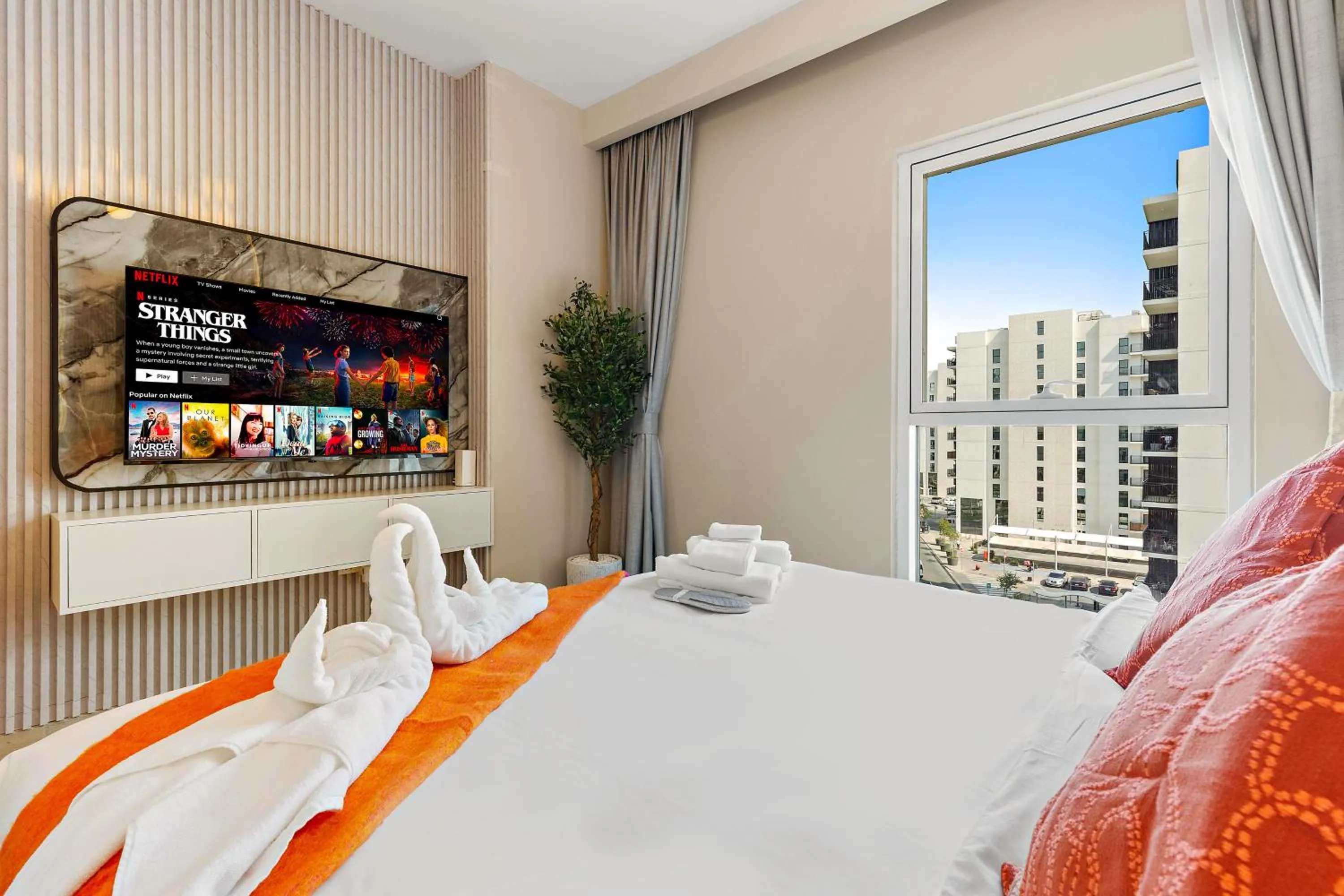 Bedroom, Bed in Desert Key - Perfectly Located Yas Island Premier Apts