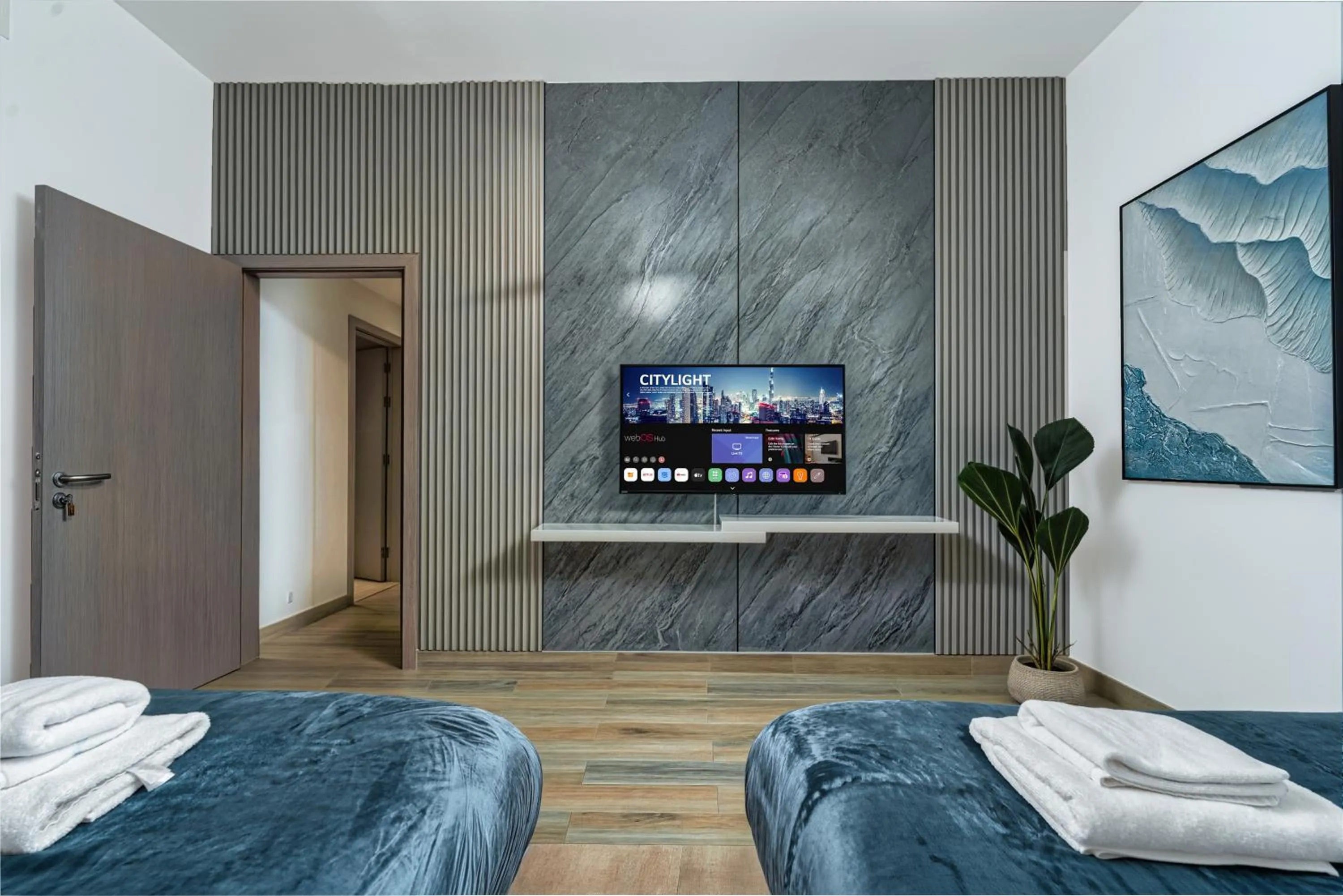 Bedroom, Bed in Desert Key - Perfectly Located Yas Island Premier Apts