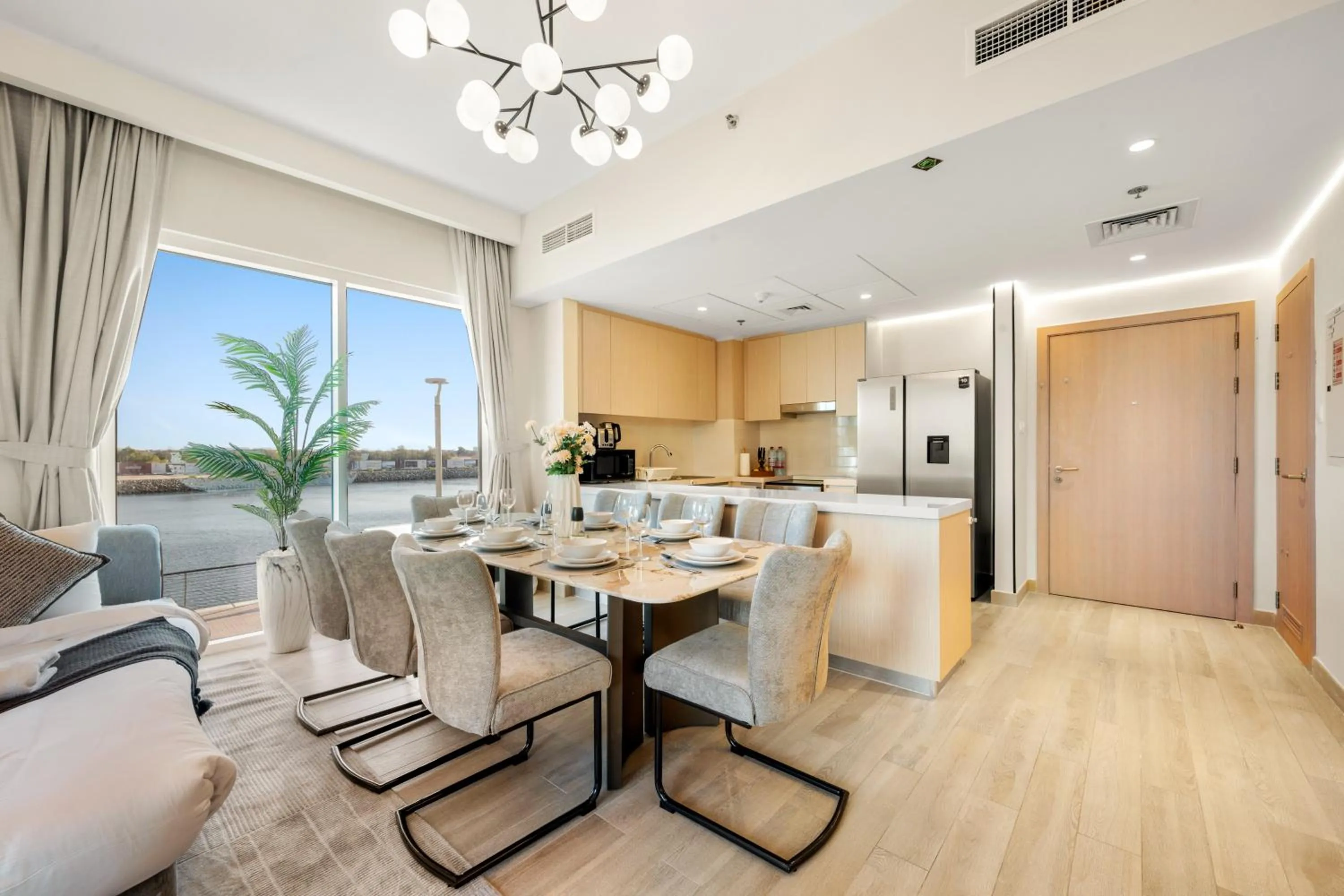 Dining area in Desert Key - Perfectly Located Yas Island Premier Apts
