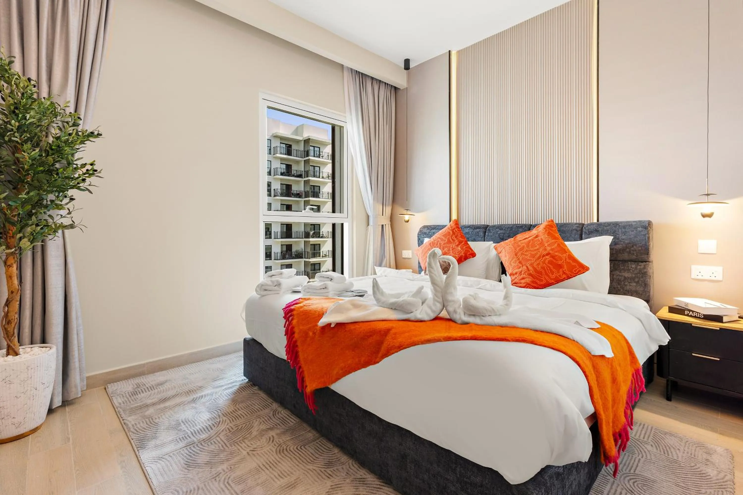 Bedroom, Bed in Desert Key - Perfectly Located Yas Island Premier Apts