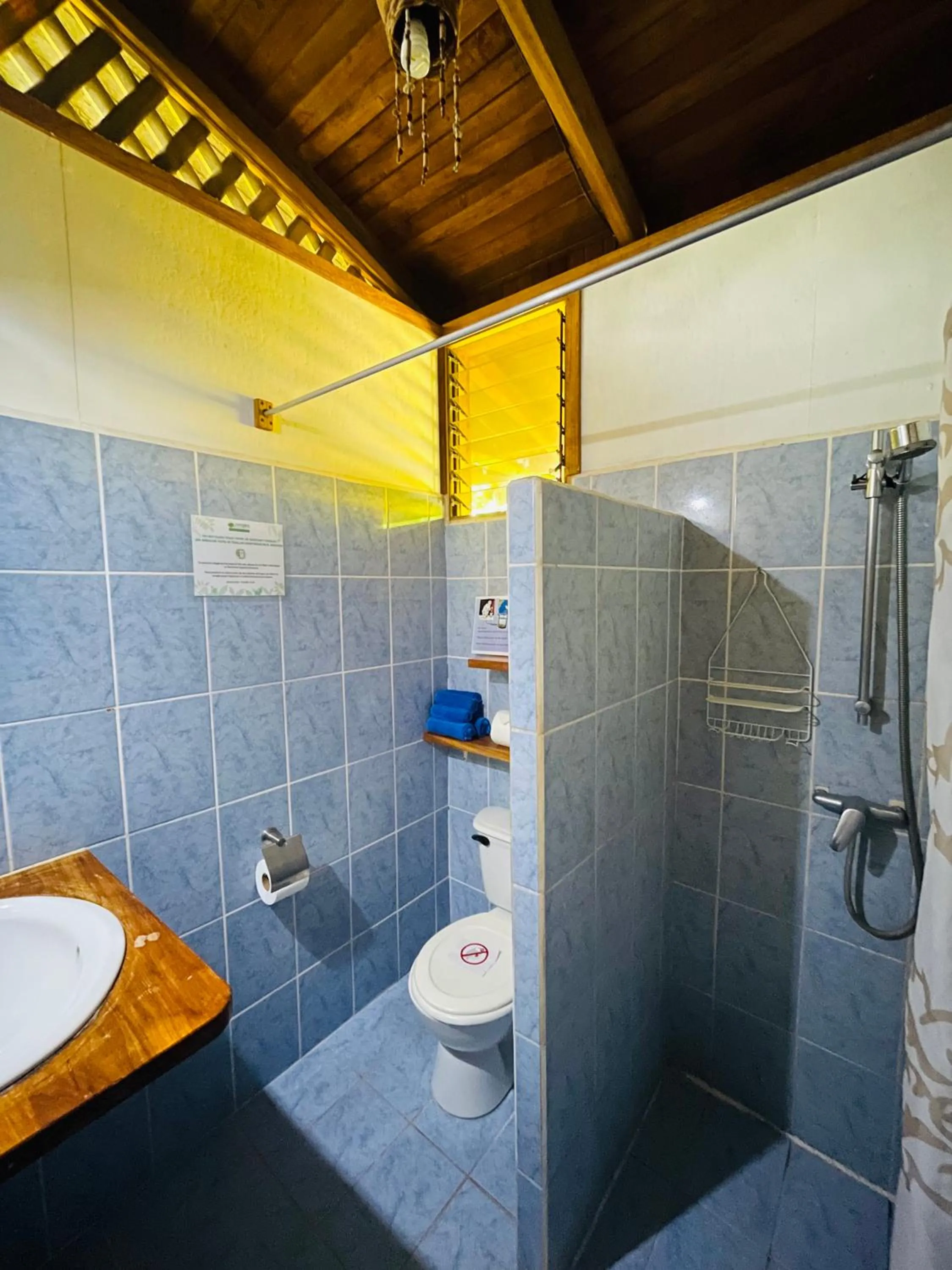 Shower in Pangea Lodge Tropical Vibe Home with Shared Pool