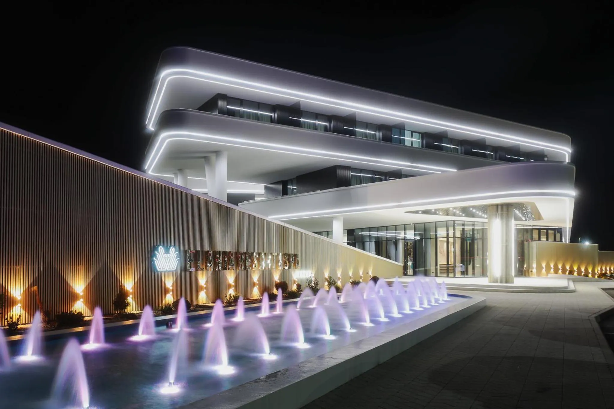 Property building in Elania Resort & Spa