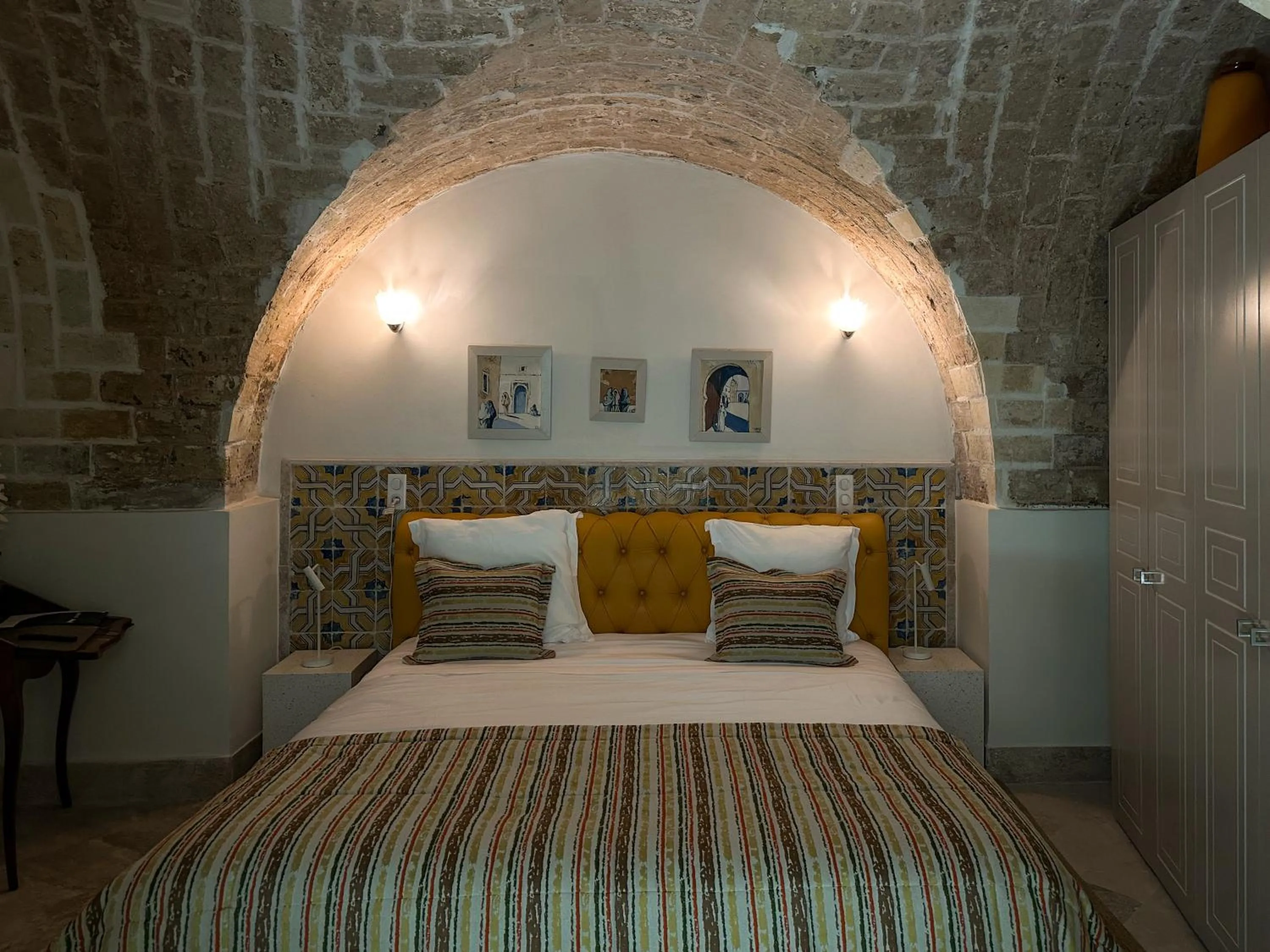 Bedroom, Bed in Dar Ben Turkia