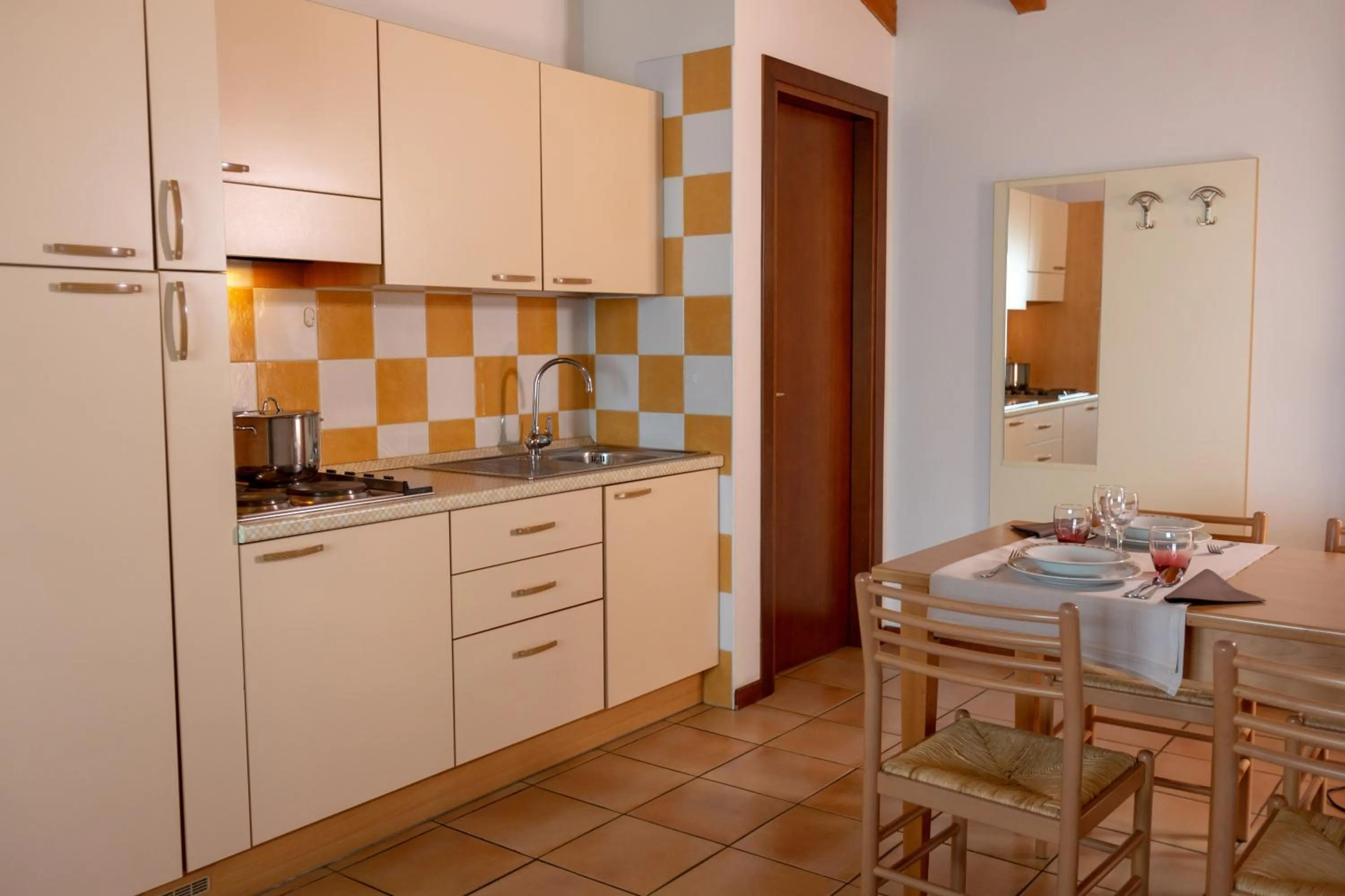 Kitchen or kitchenette in Hotel Residence Sirenella