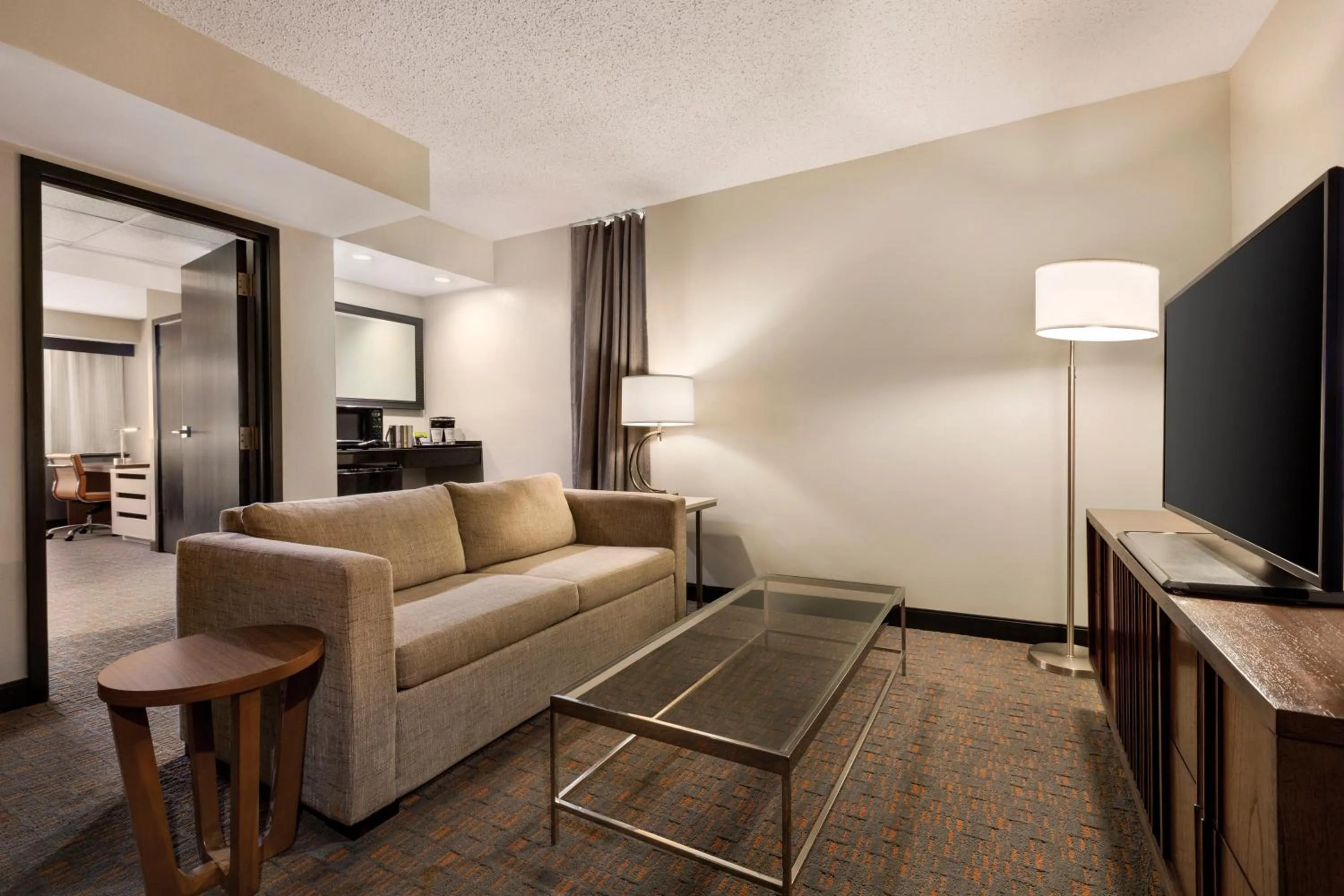 Living room in Wyndham Fort Smith City Center