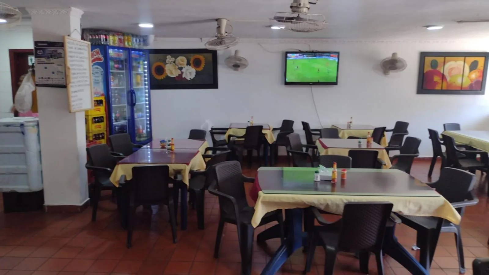 Restaurant/places to eat in Hotel Danes Barranquilla