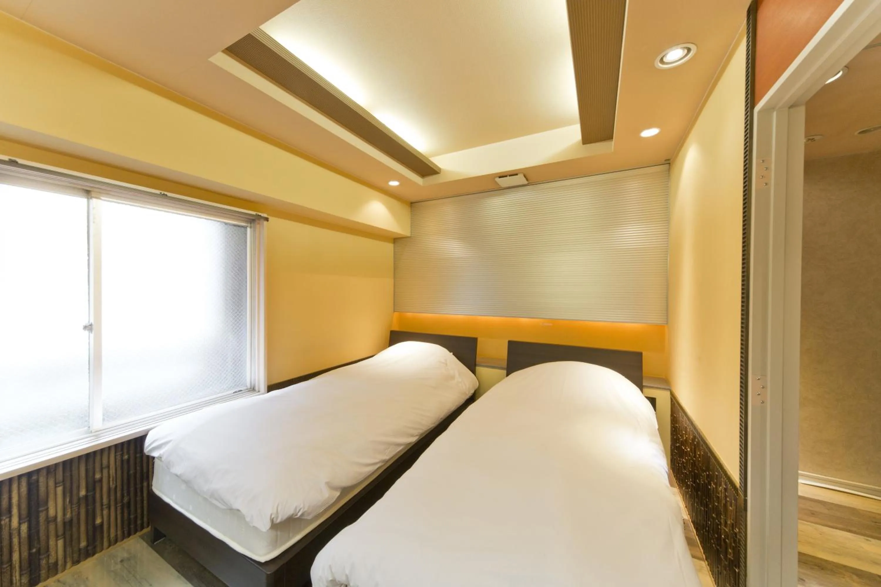 Photo of the whole room, Bed in International Hotel Kabukicho