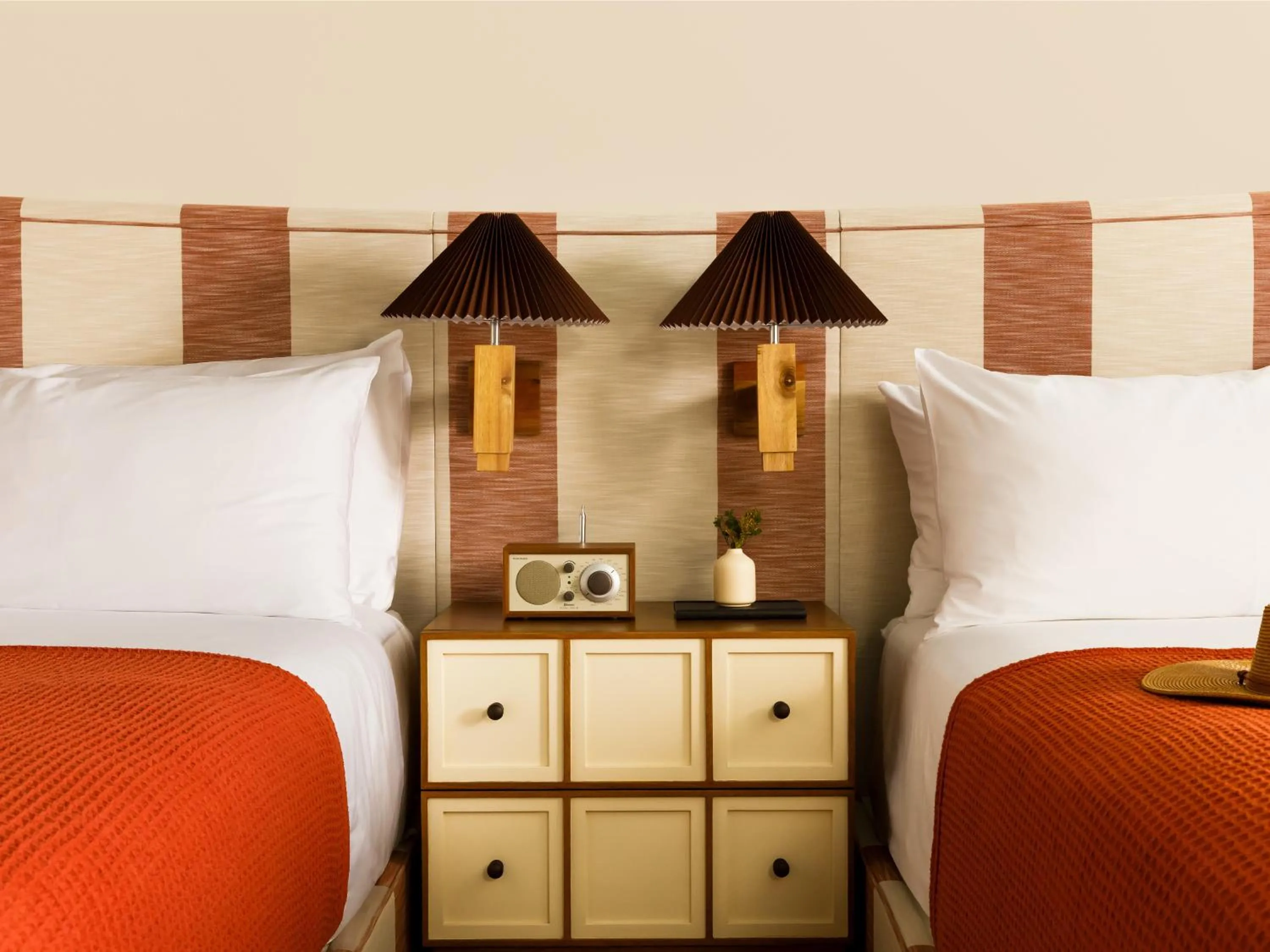 Bed in Trailborn Surf & Sound, Outdoor Collection by Marriott Bonvoy