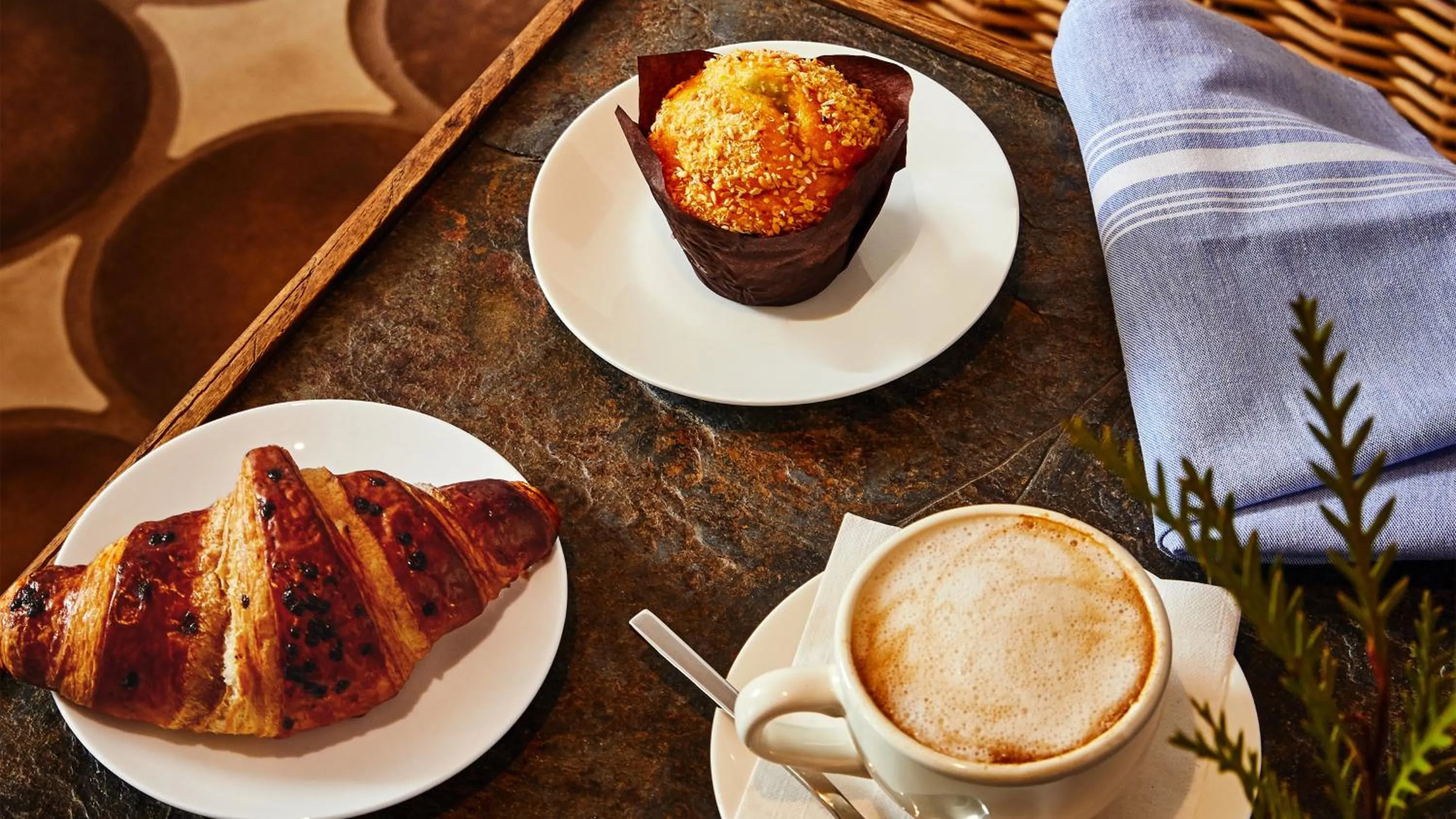 Restaurant/places to eat in Trailborn Surf & Sound, Outdoor Collection by Marriott Bonvoy