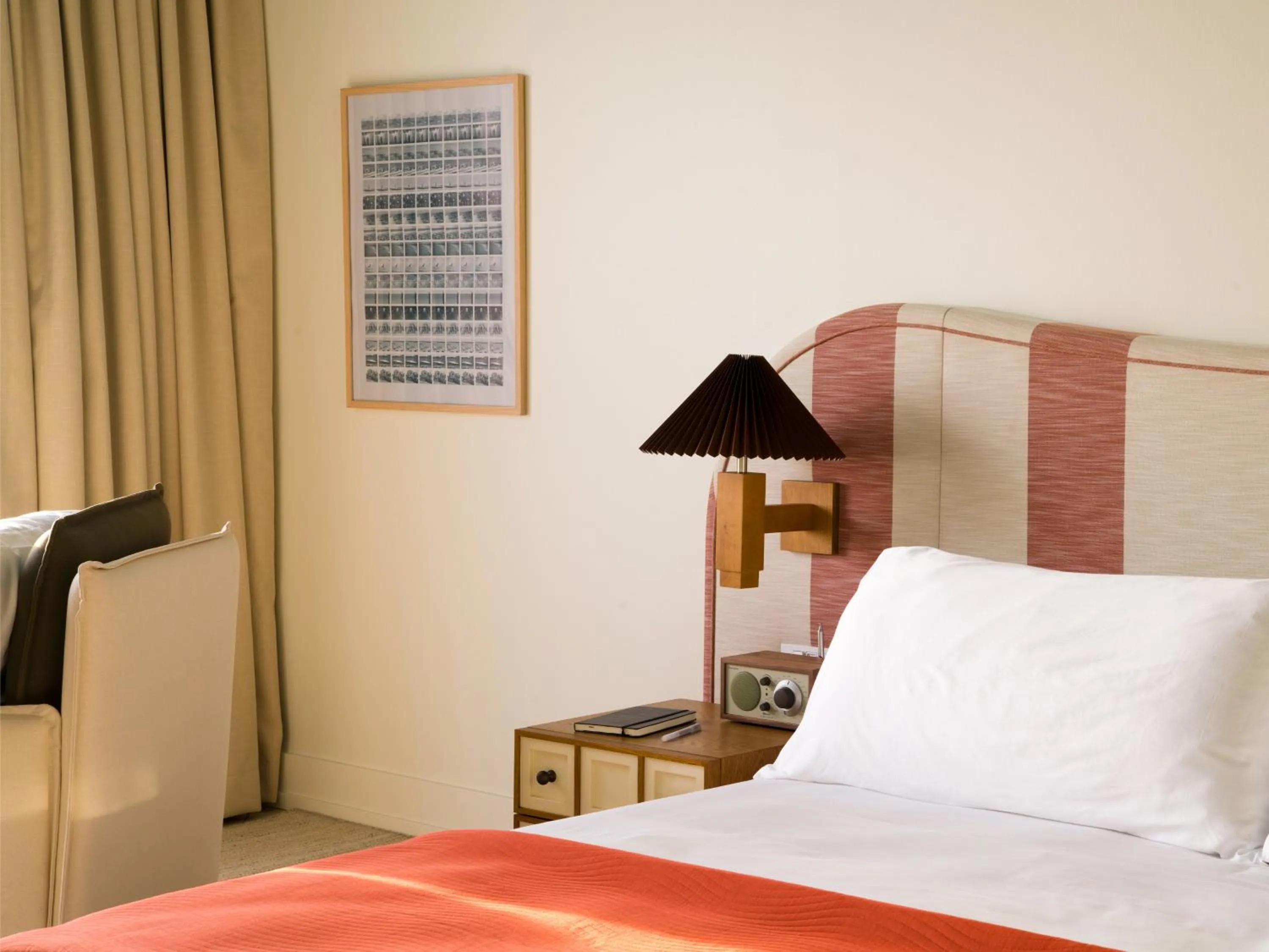 Bed in Trailborn Surf & Sound, Outdoor Collection by Marriott Bonvoy