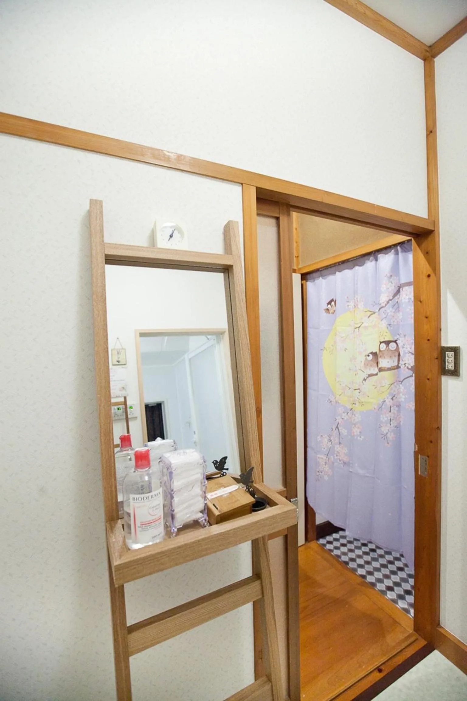 Communal kitchen in Stay Nikko Guesthouse
