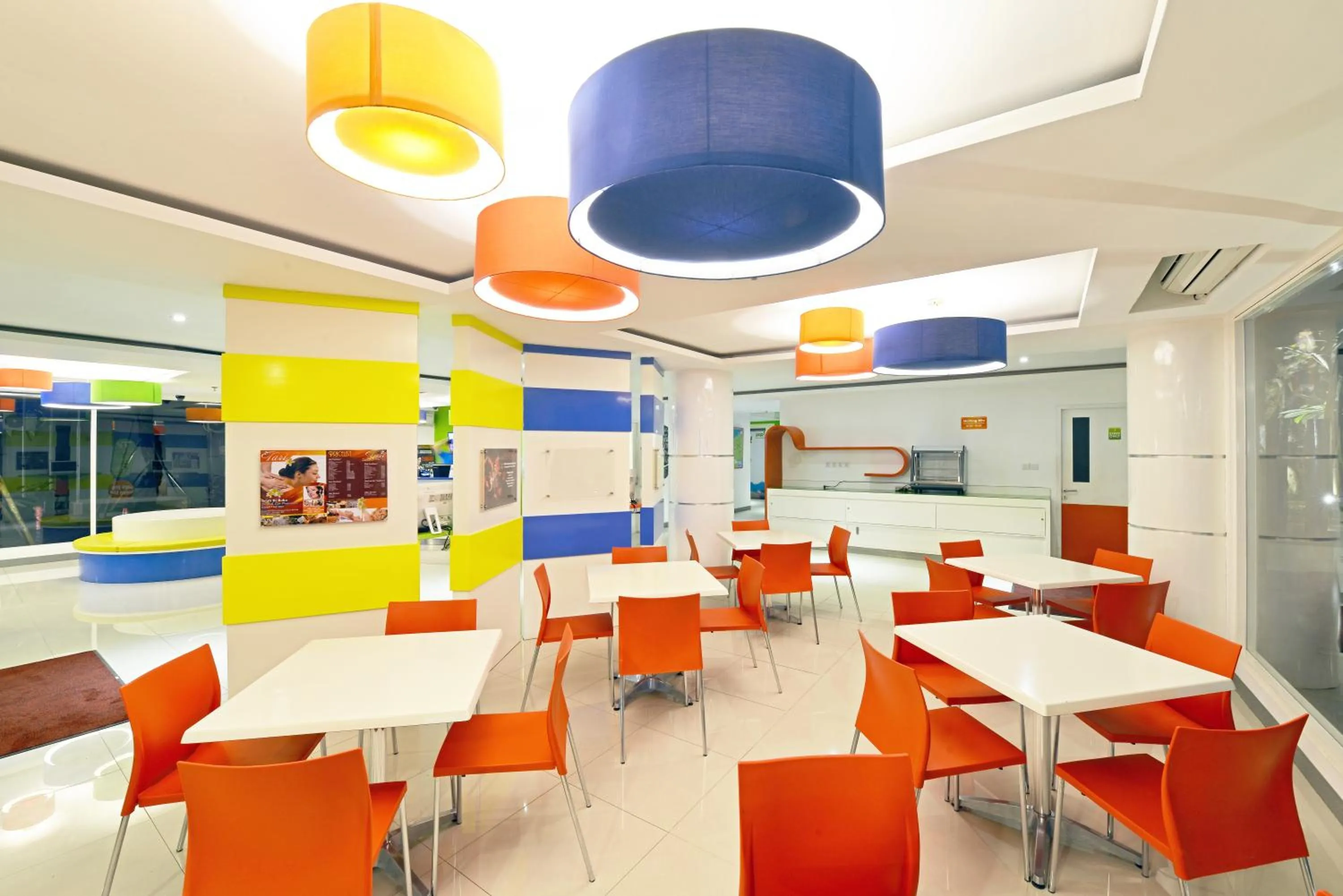 Lobby or reception in Singaraja Beach Hotel