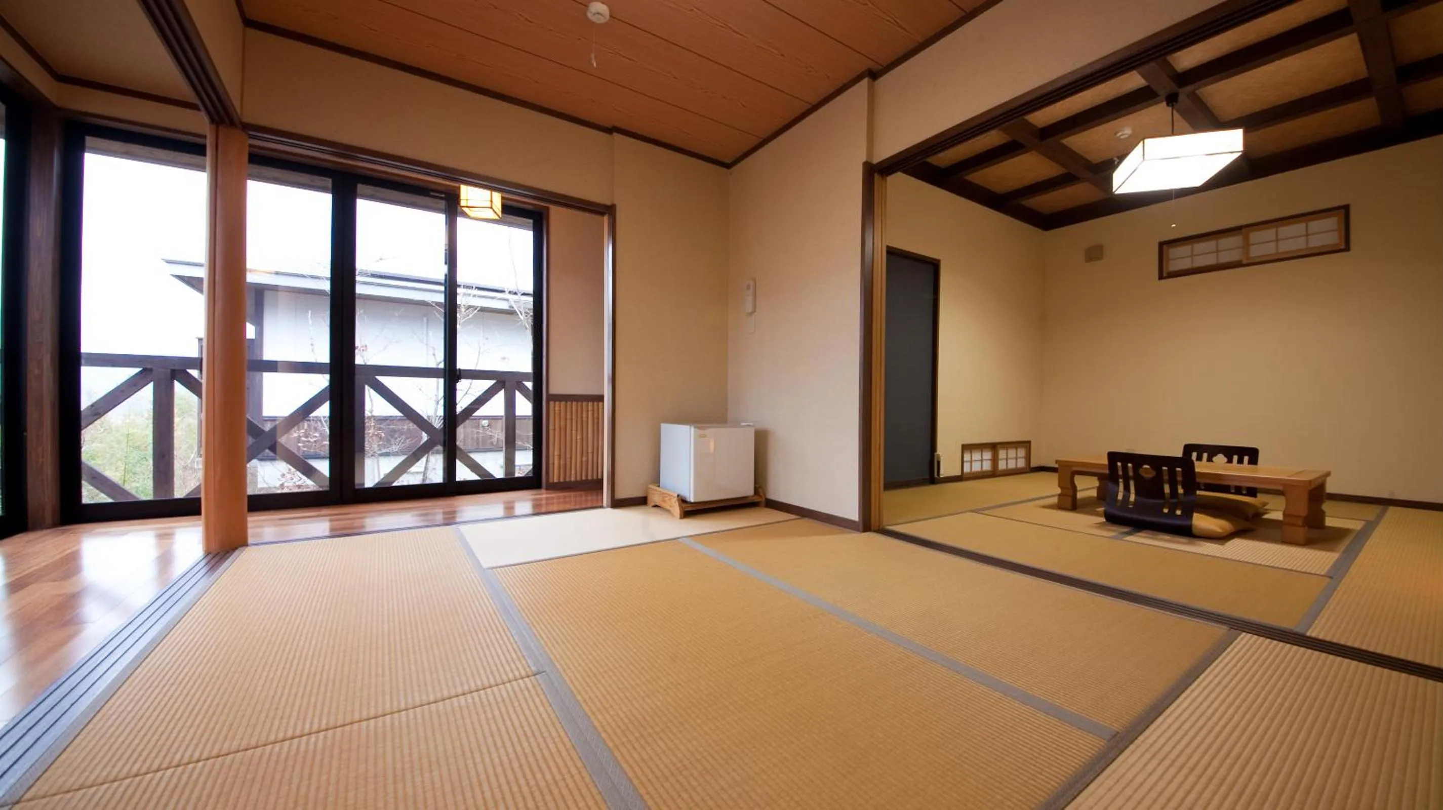 Photo of the whole room in Yufuin Tsubaki
